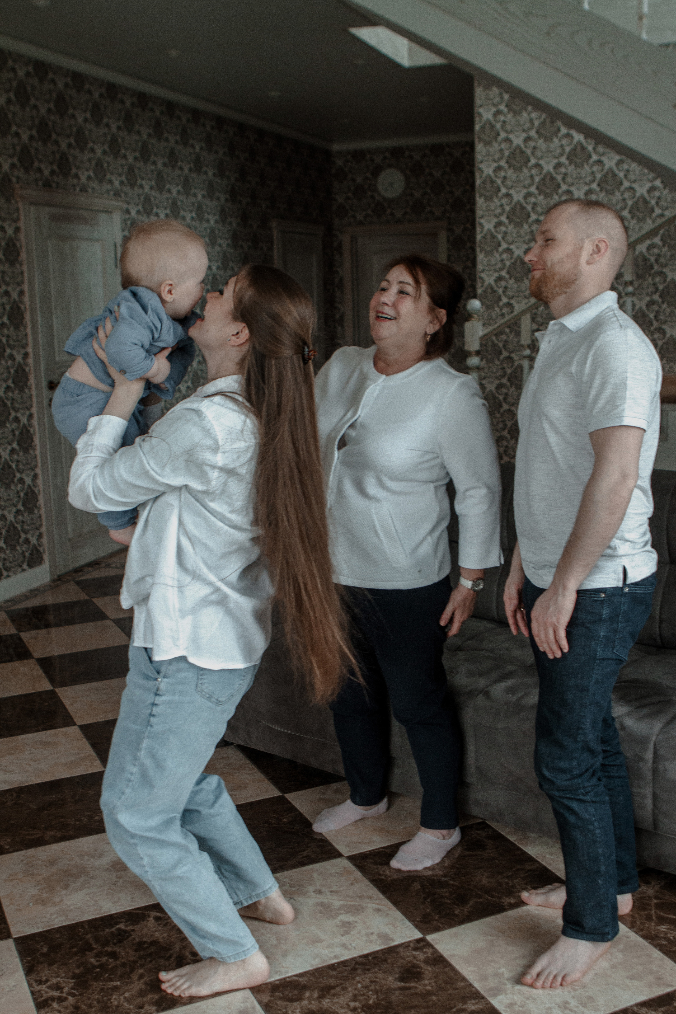 Семейная домашняя съёмка. Свадебный и семейный фотограф Ибрагимова Мария из Екатеринбурга