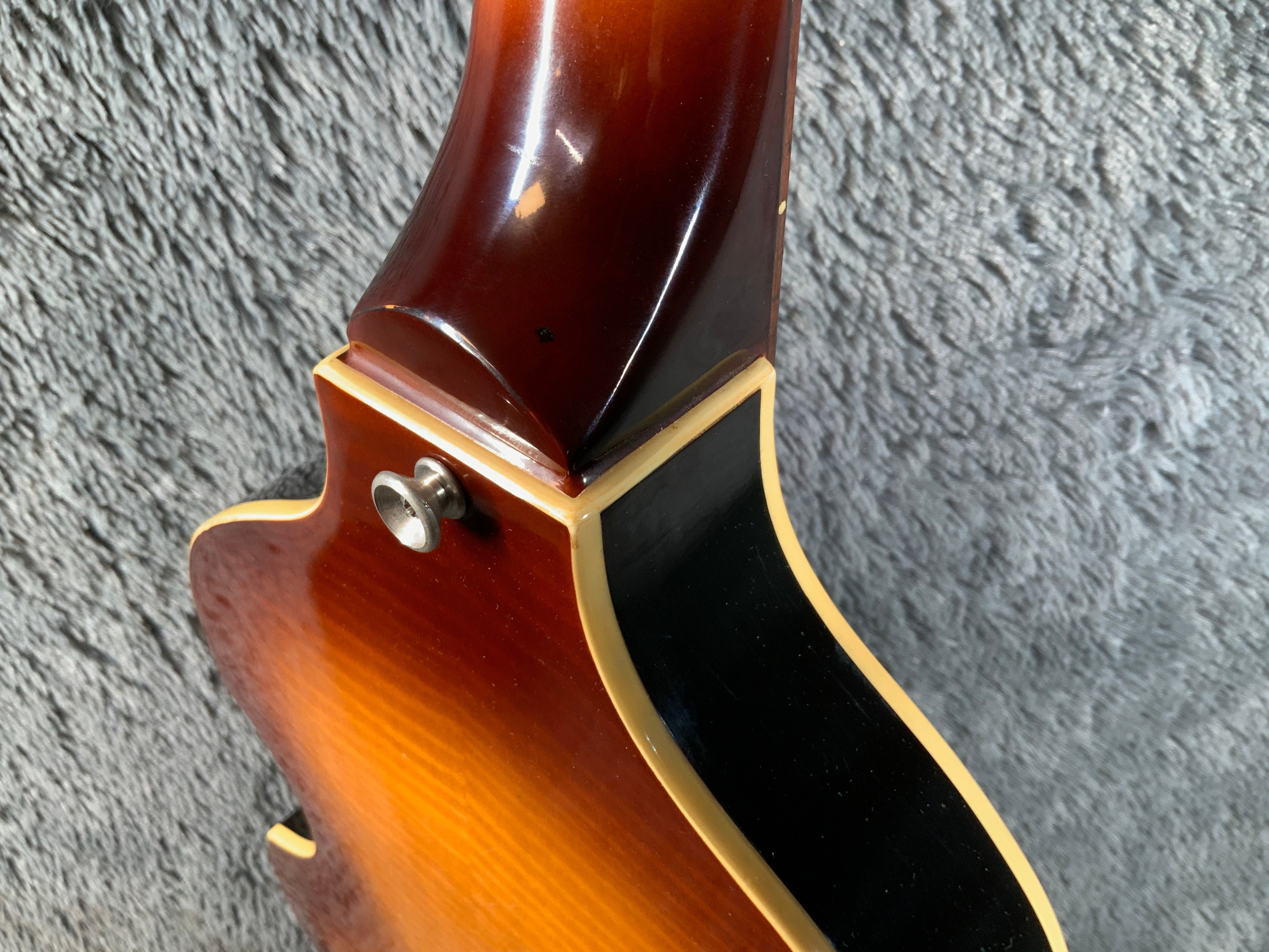 Norwegian Wood Vaio Bass