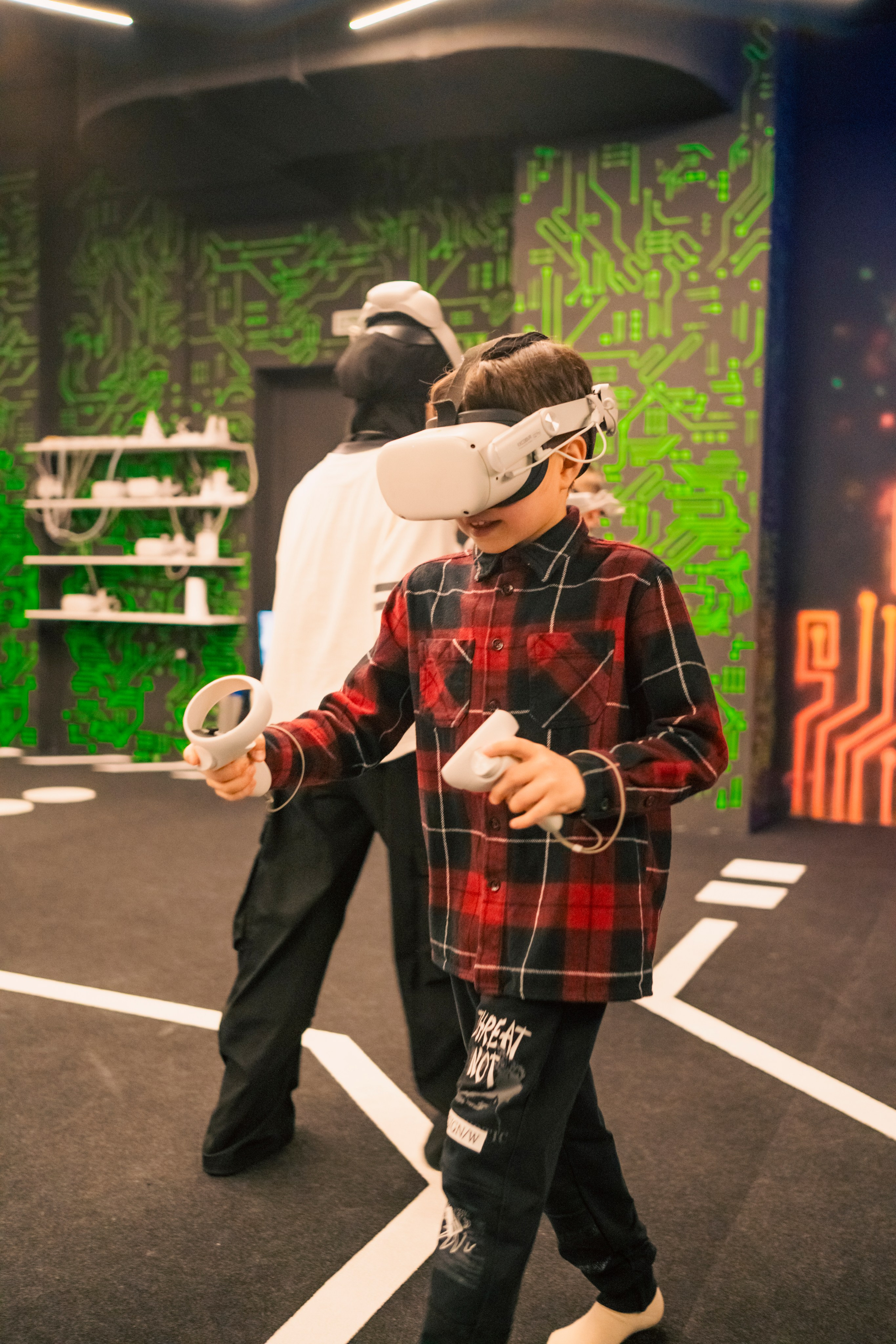 VR (November-December 2024). Felixtones