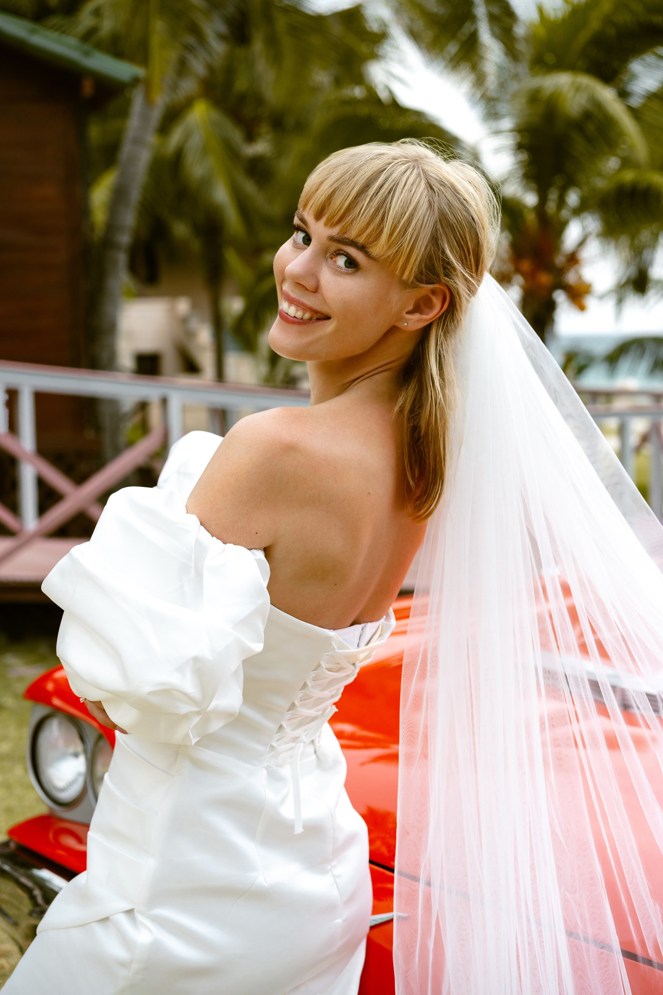 Леонид и Анжелика. Главная