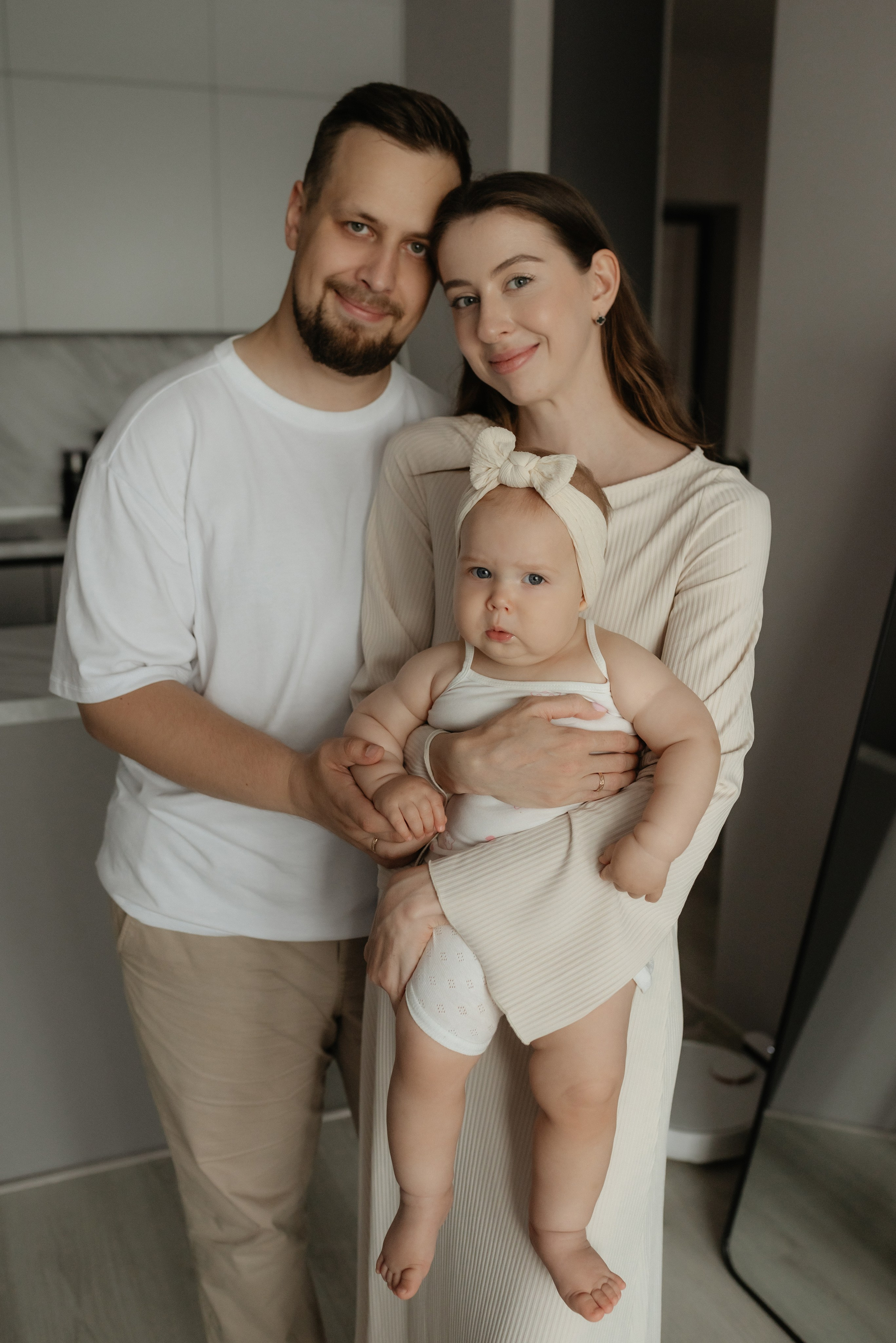 Семейная фотосессия дома. Семейный и портретный фотограф Нижний Новгород