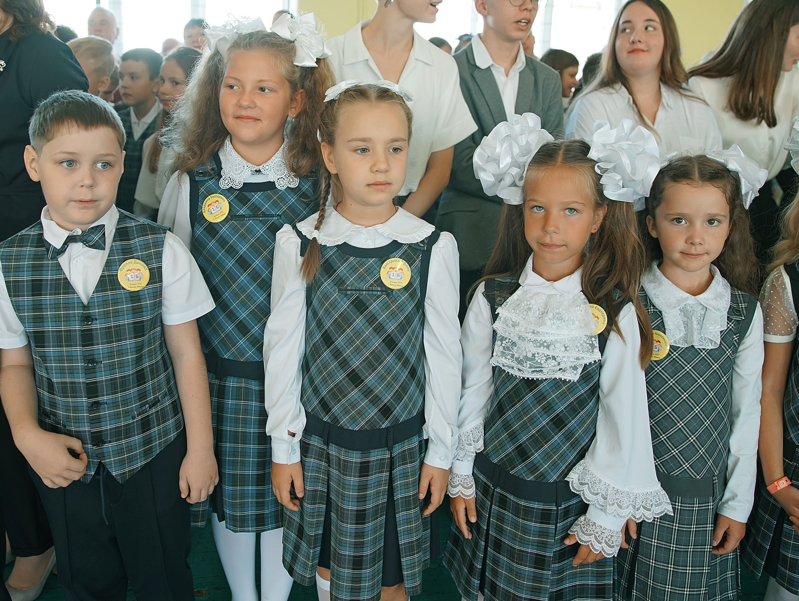 Первый класс линейка, в классе, портреты. Семейный и детский фотограф в Нижнем Новгороде