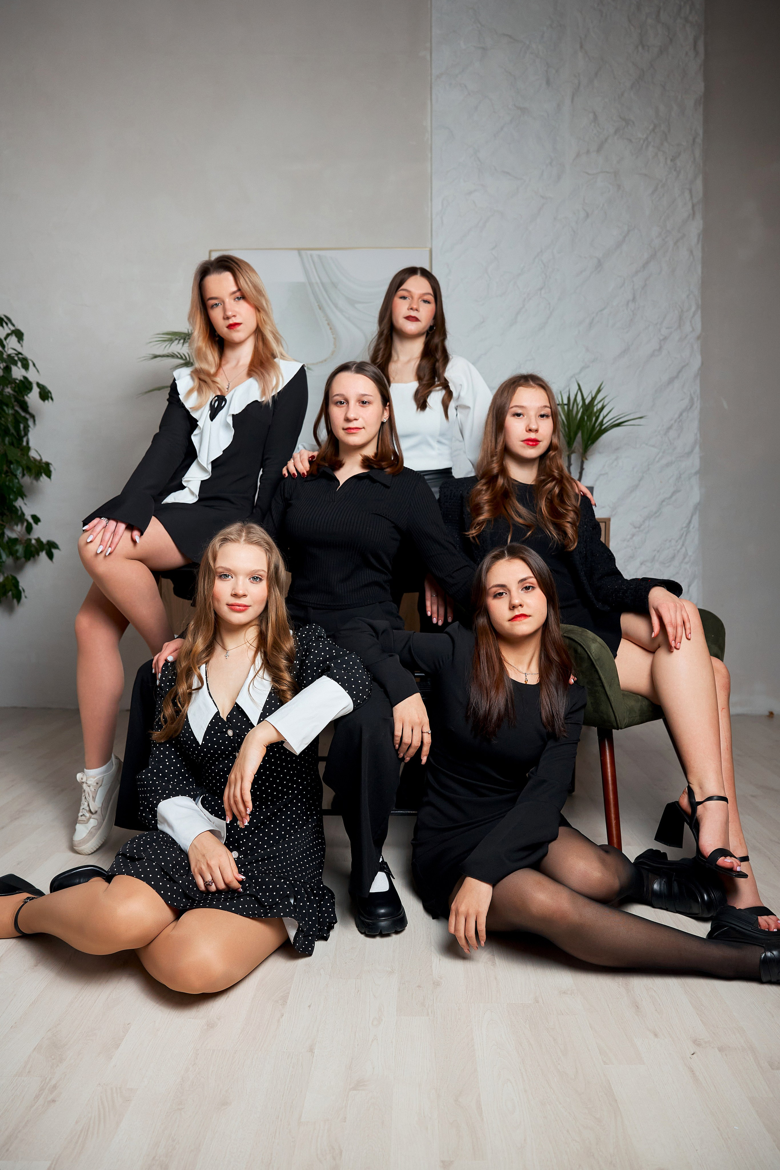 9 — 11 классы. Выпускные альбомы в Рыбинске и Ярославле