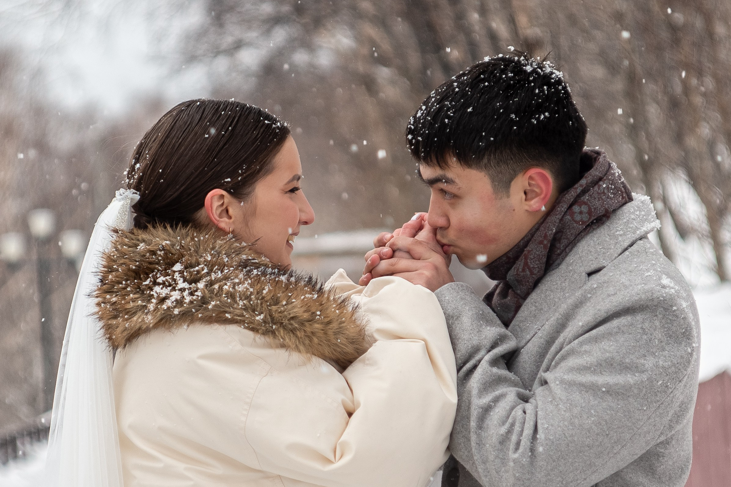 Артём и Лера 2025.12.25. Фотограф на Камчатке Анна Моргачёва. Семейные и детские съёмки