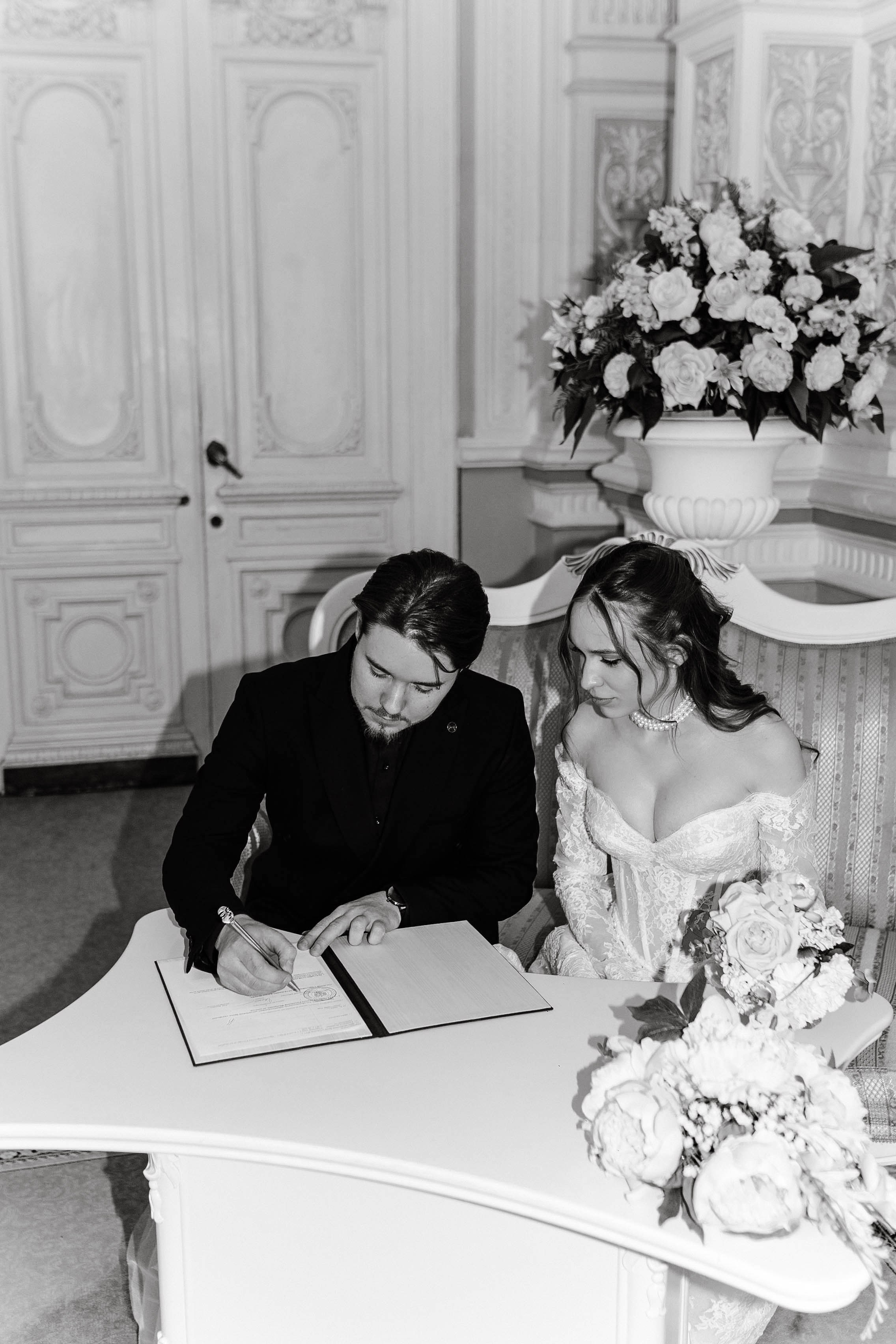 Ольга и Глеб / прогулка и загс. Фотограф Veronika Potaseva