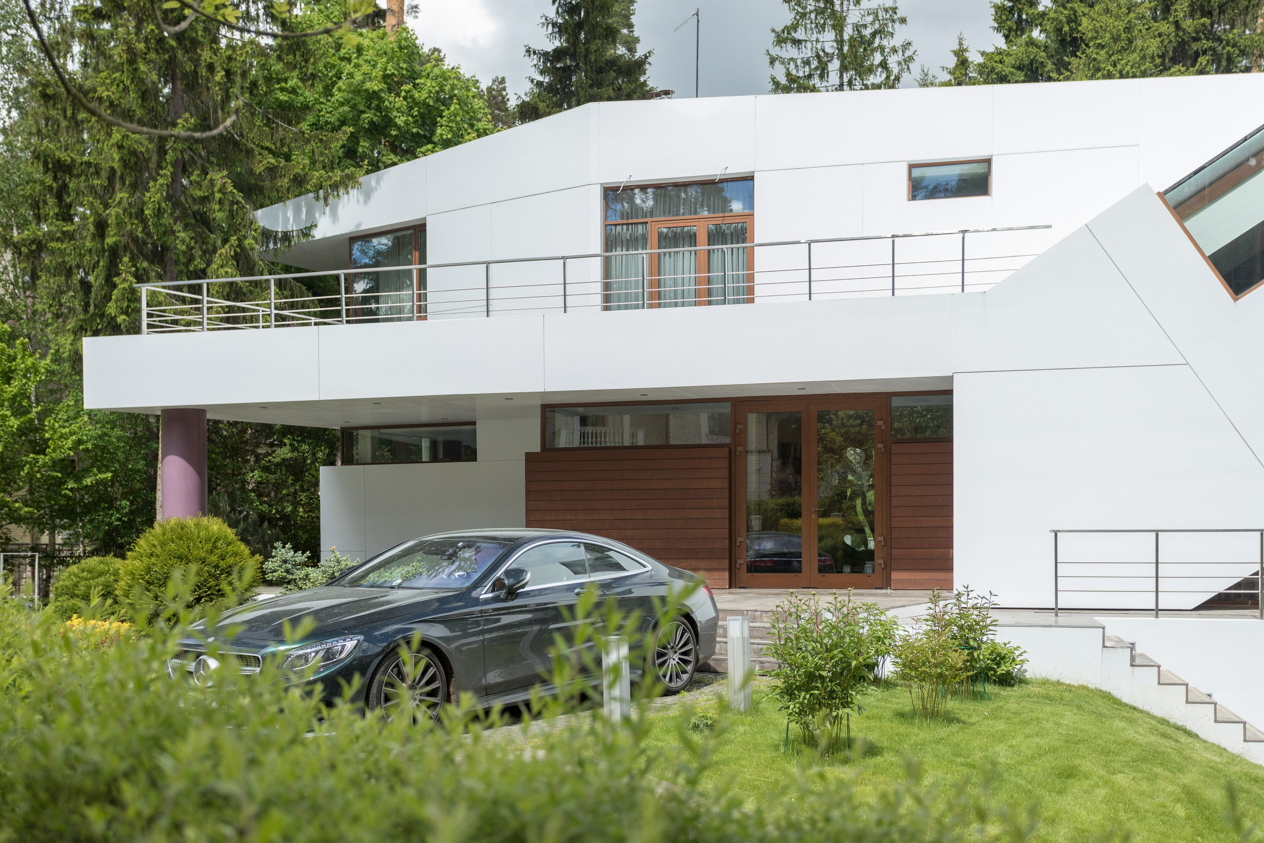 Частный дом с бассейном. Андрей Дунин | Предметная, портретная и интерьерная съёмка