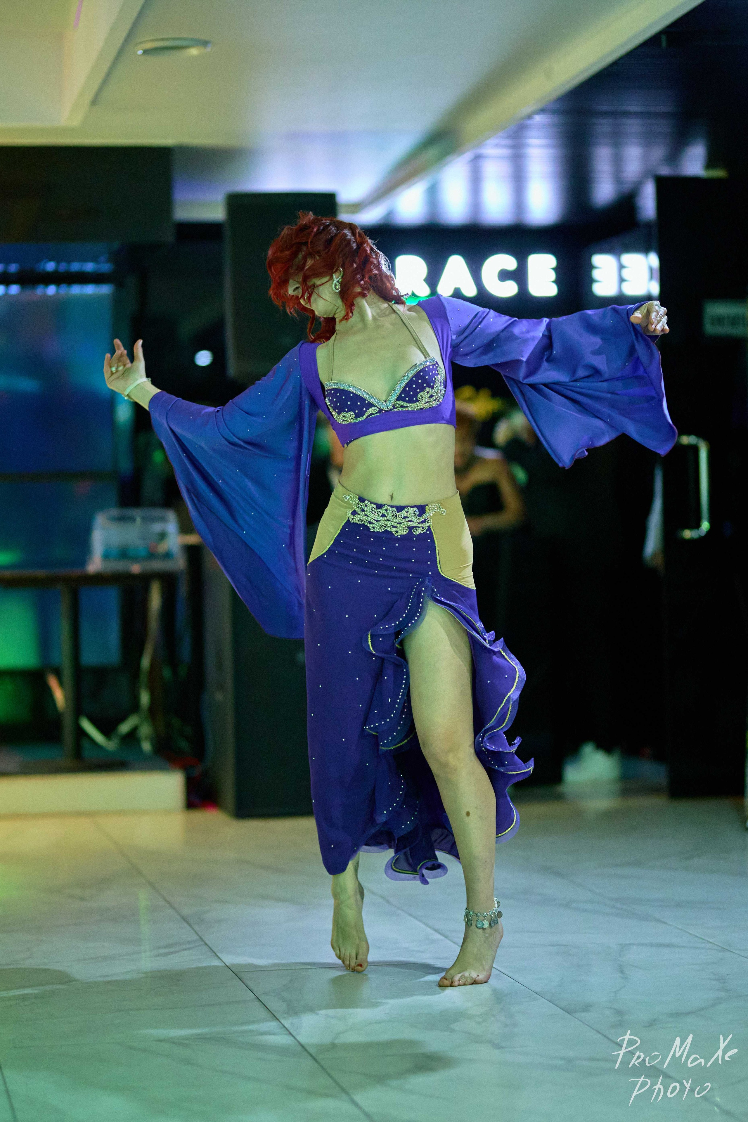 Зал КРАСА МАСС-МЕДИА ЧУВАШИИ. Владимир Суздалов (ProMaXe) — Портретный фотограф, тематические фотосессии в Чебоксарах