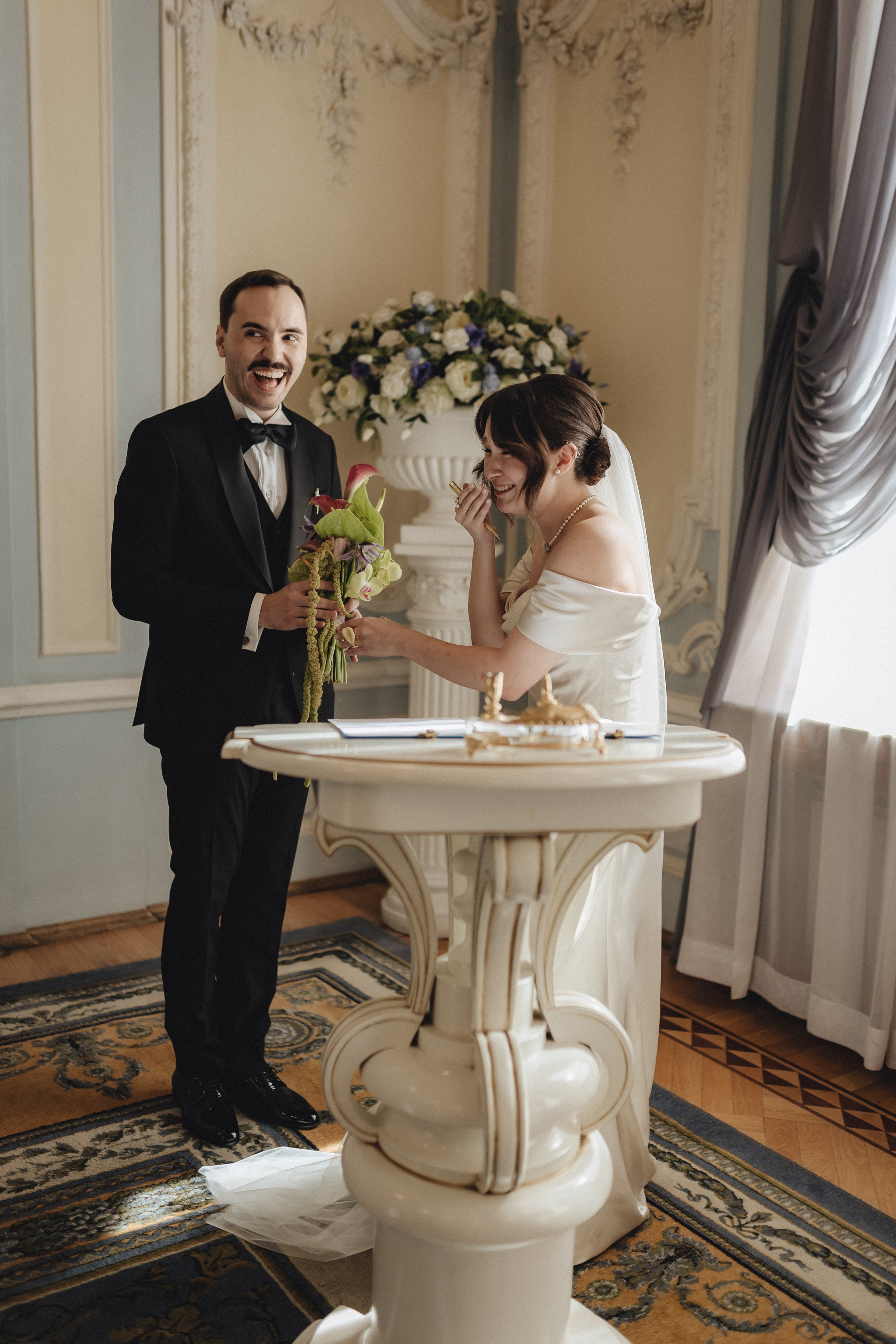 Моменты счастья (встреча в апартаментах, прогулка, Второй дворец и банкет). Фотограф Санкт-Петербург|СПБ|Питер Марина Медведева