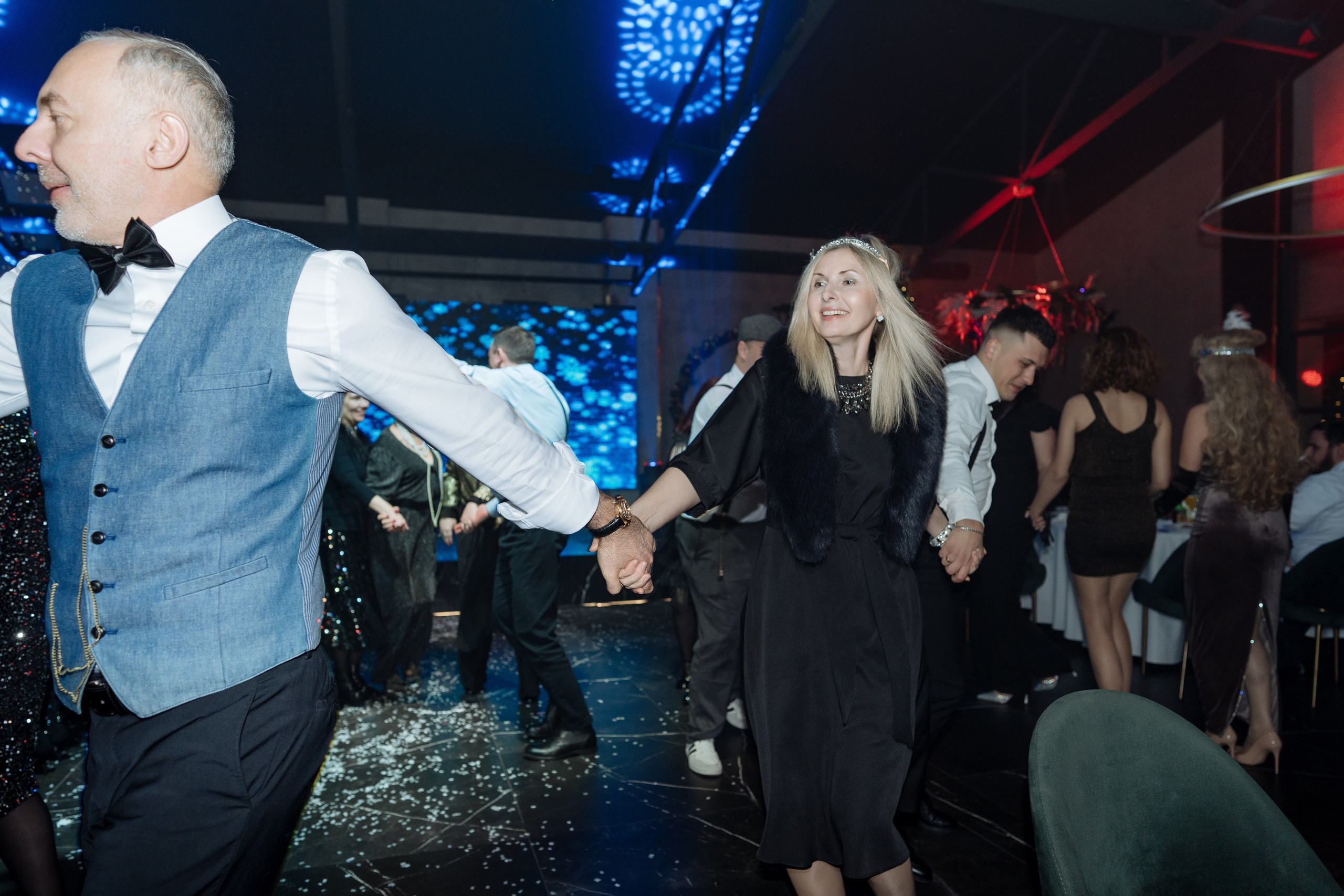 Альбион Тур