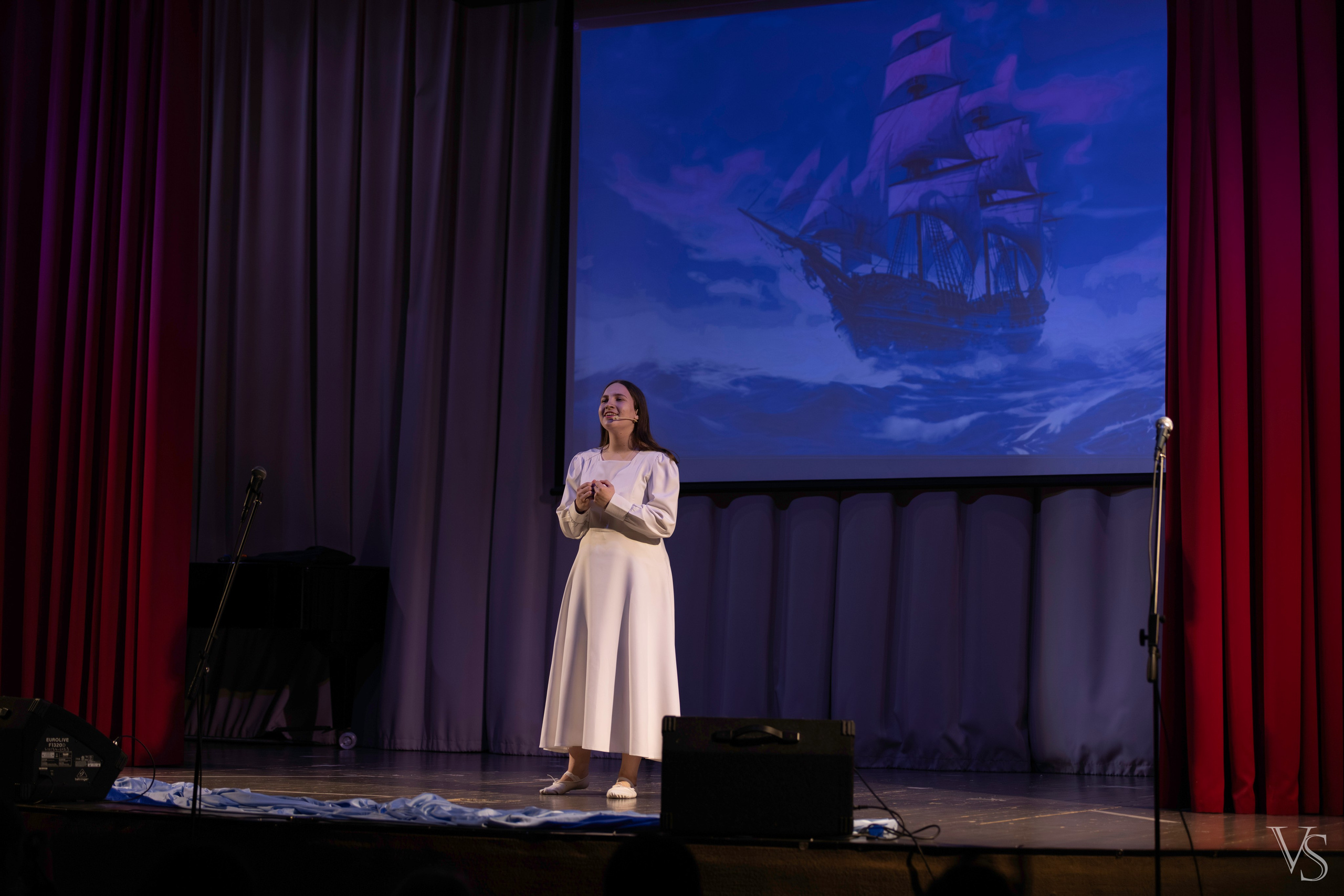 Монте Кристо. Фотограф Виктор Степанов