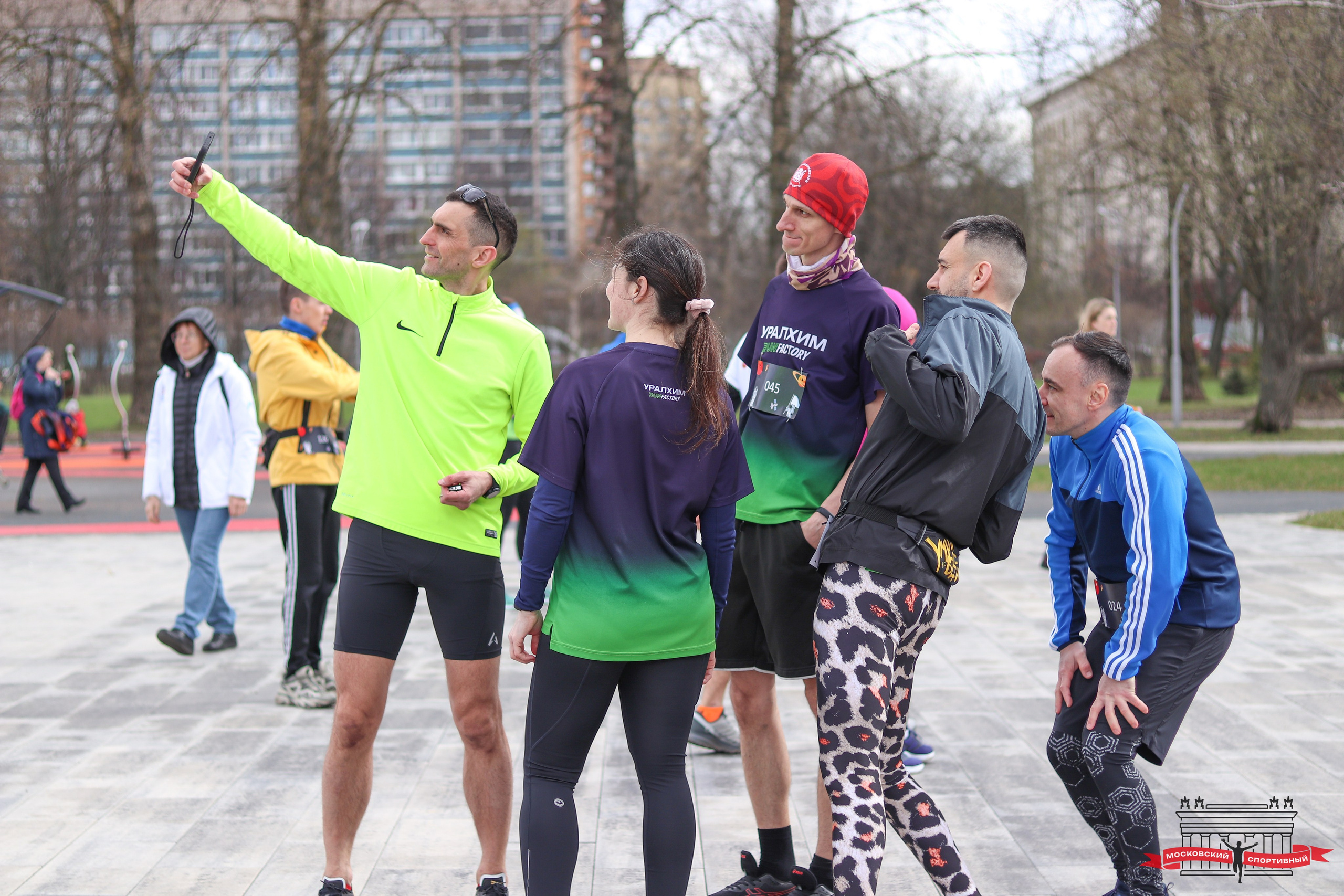 Московский Спортивный «КОСМИЧЕСКИЙ RUNOFF». Ивентный фотограф в Санкт-Петербурге Олег Комков