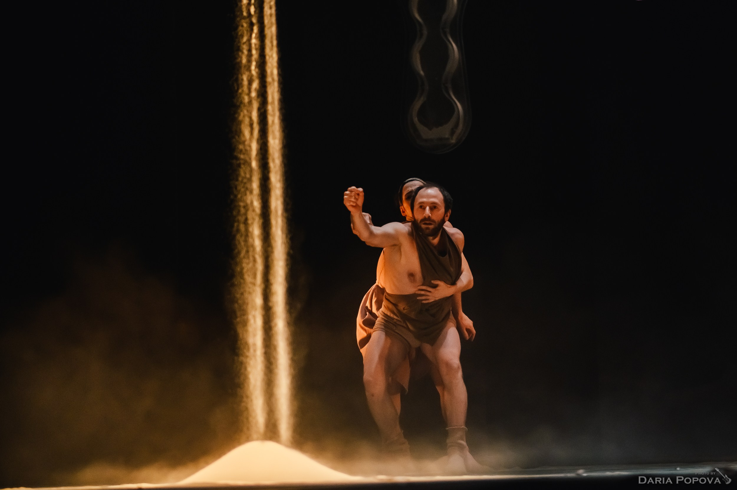 Спектакль «Сепия». Художник по свету Максим Сергачев