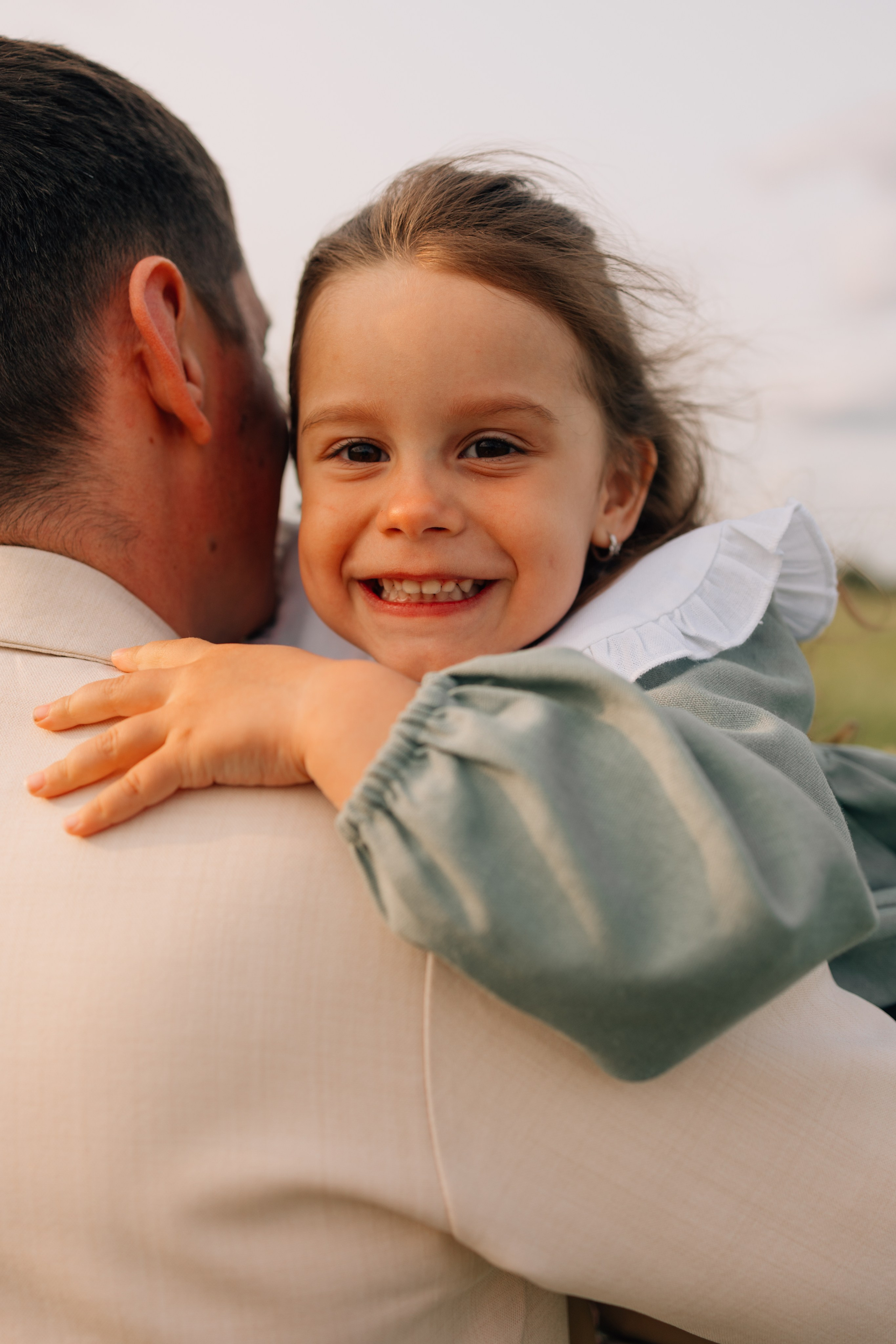 Анна, Марчелло, Настенька и Влада в поле. Фотограф Москва Светлана Кирюшина