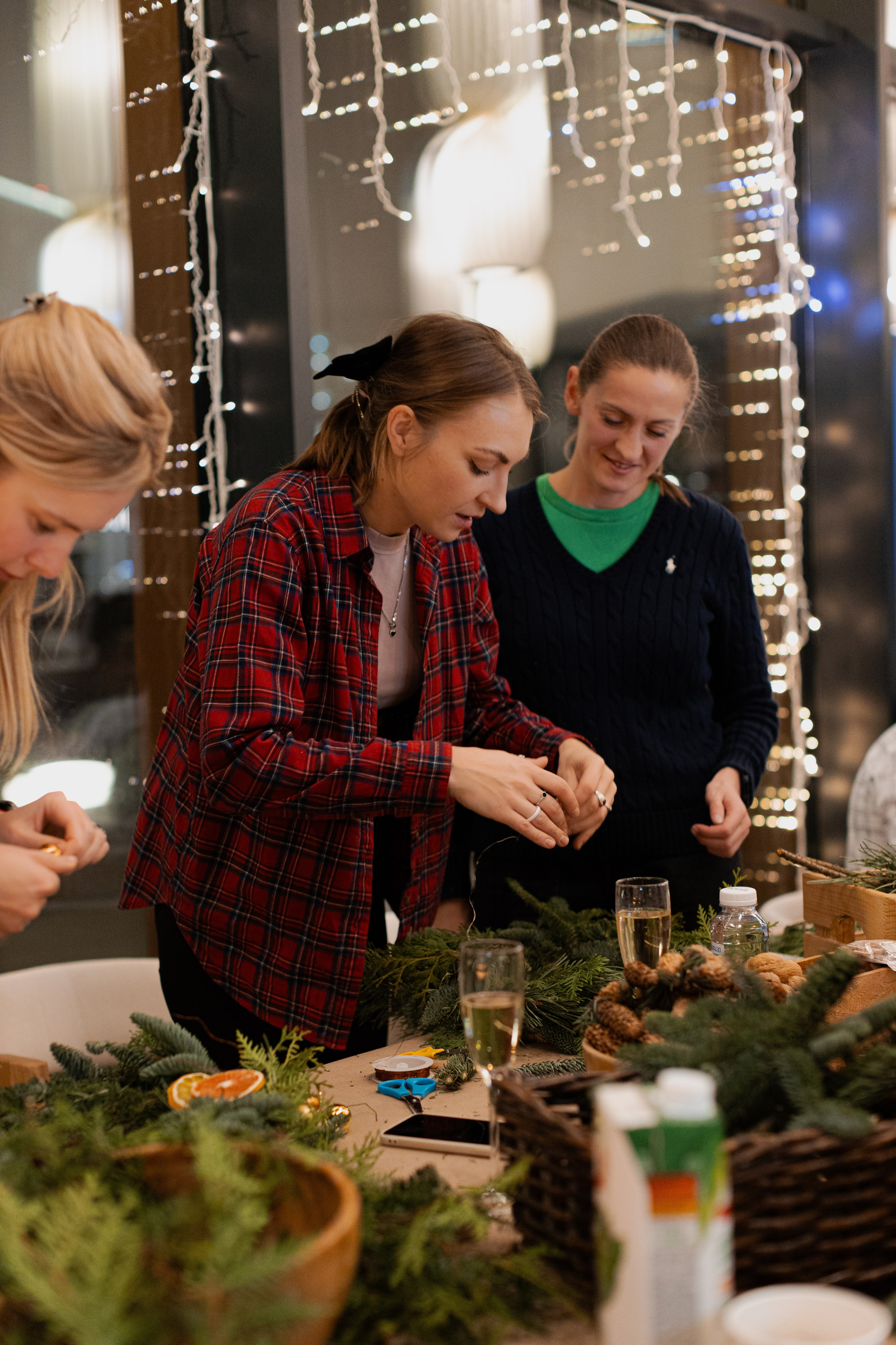 Мк свечи и венок (новогодний корпоратив). Анастасия Ракчеева Художник