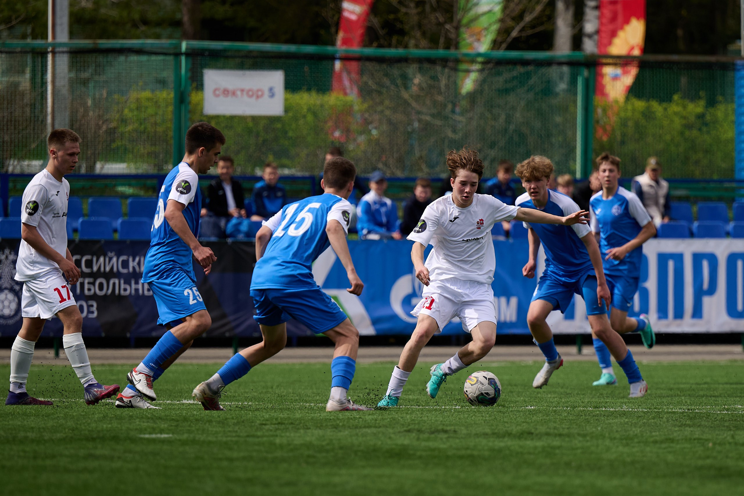 1 тур ЮФЛ Приволжье 2024. «Зенит-Ижевск» — «Челябинск-ОСШ». Спортивный репортажный фотограф в Ижевске Сергей Мерзляков