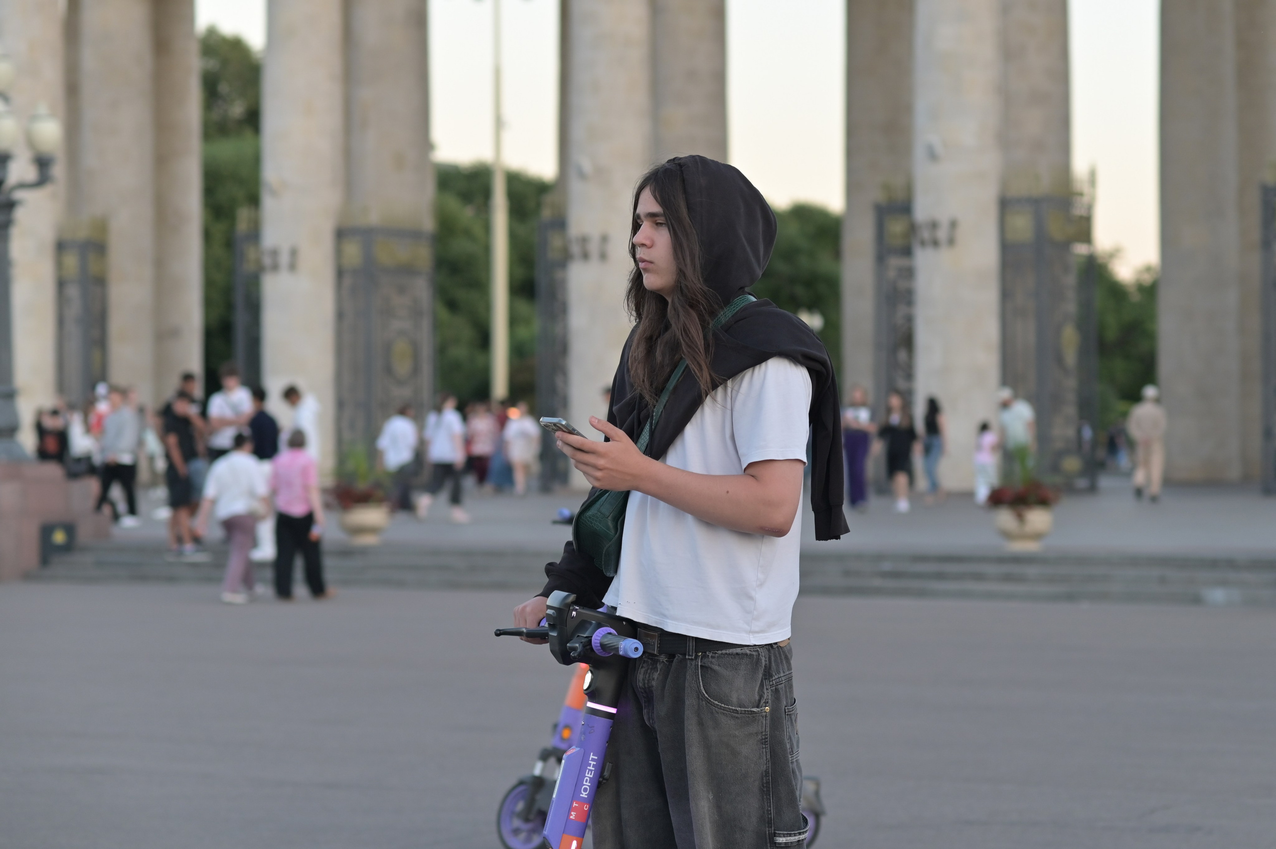 20240706 Киевская, Музеон, Библиотека. Дмитрий Ремизов. Фотография, как хобби