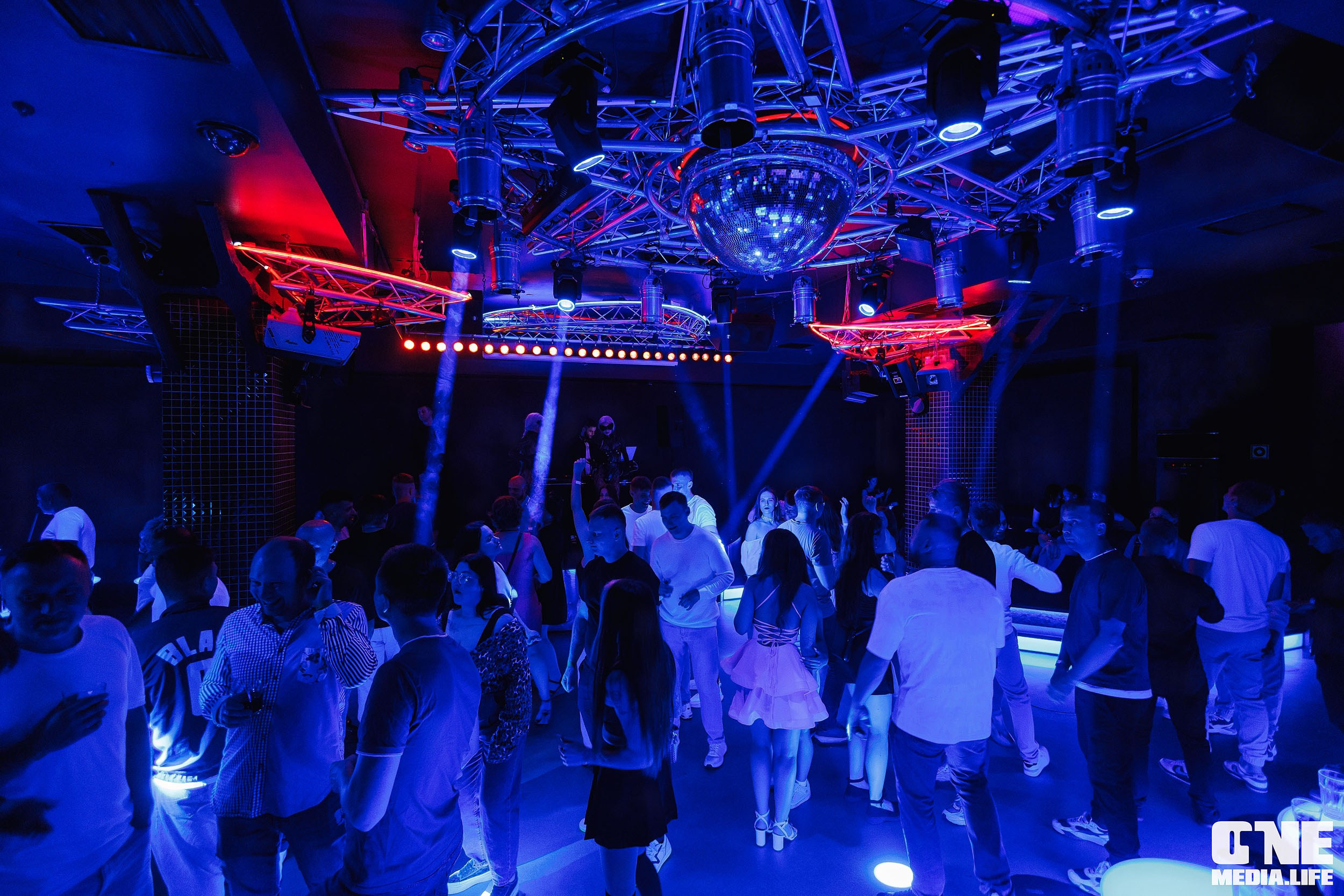 Фоторепортаж из РК Планета. One Media Life: фоторепортажи, фотоотчеты с мероприятий и заведений