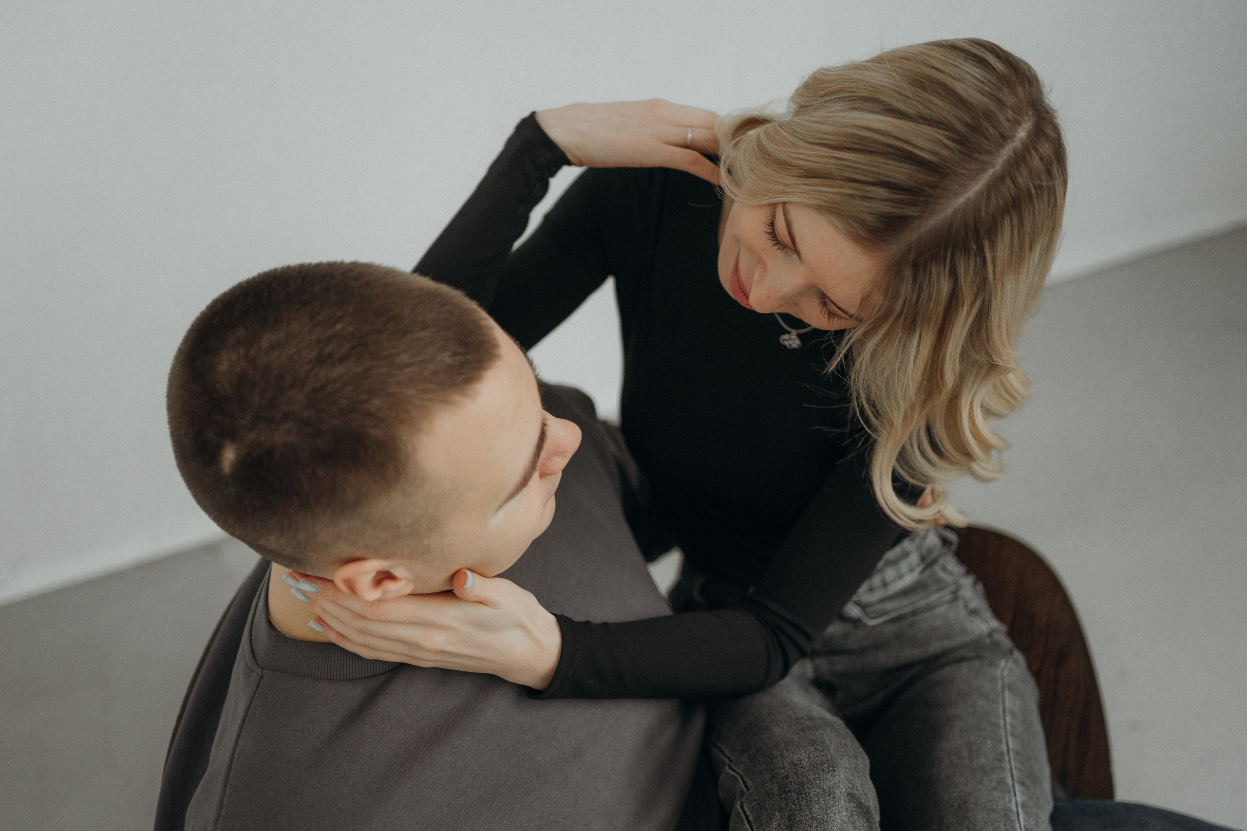 Парная фотосессия в студии в Архангельске. Портретный и свадебный фотограф в Архангельске Елизавета Стрекаловская