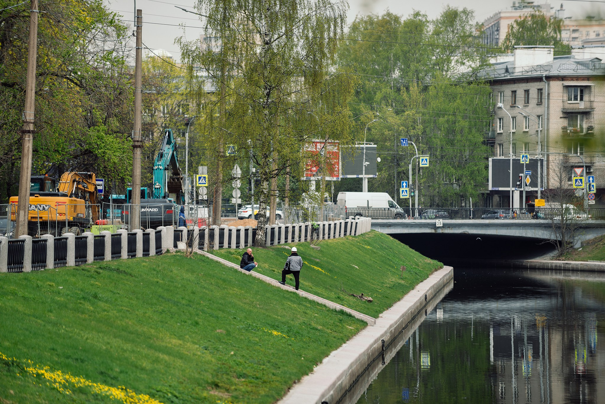 Уличная съёмка. Чёрная речка. Май 26. Репортажный фотограф в Санкт-Петербурге Анастасия Клёпова