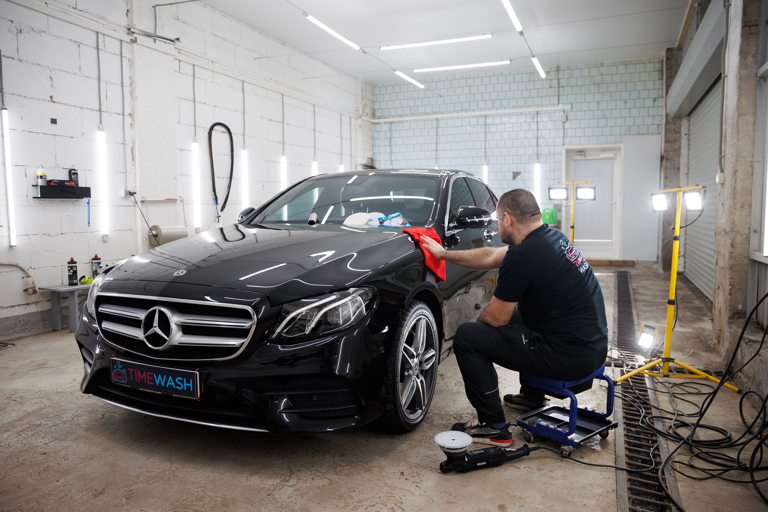 Полировка авто. Фотосъёмка для бизнеса — предметное фото, репортаж с мероприятий, портреты людей, съёмка интерьера и экстерьера