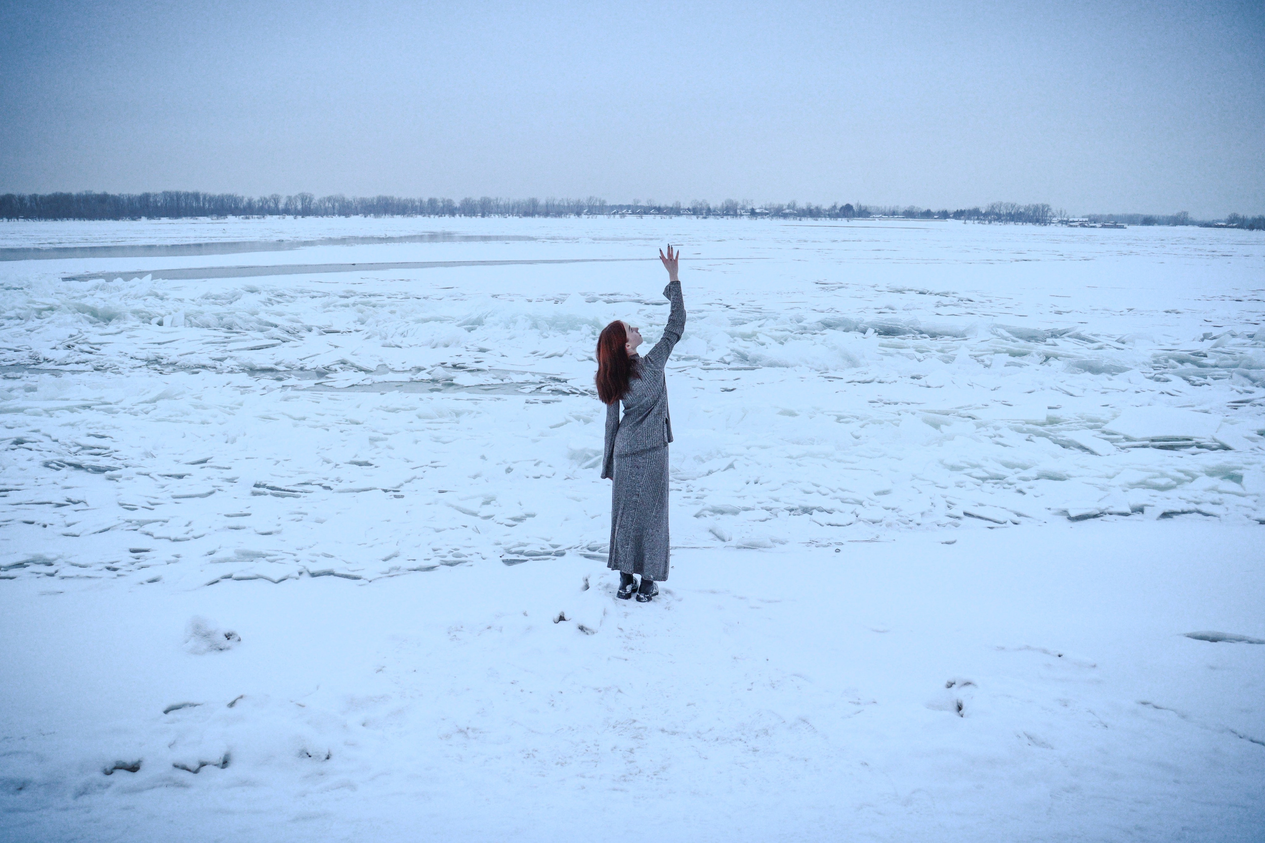 ЖЕНСКИЙ ПОРТРЕТ. K0T0F3Y