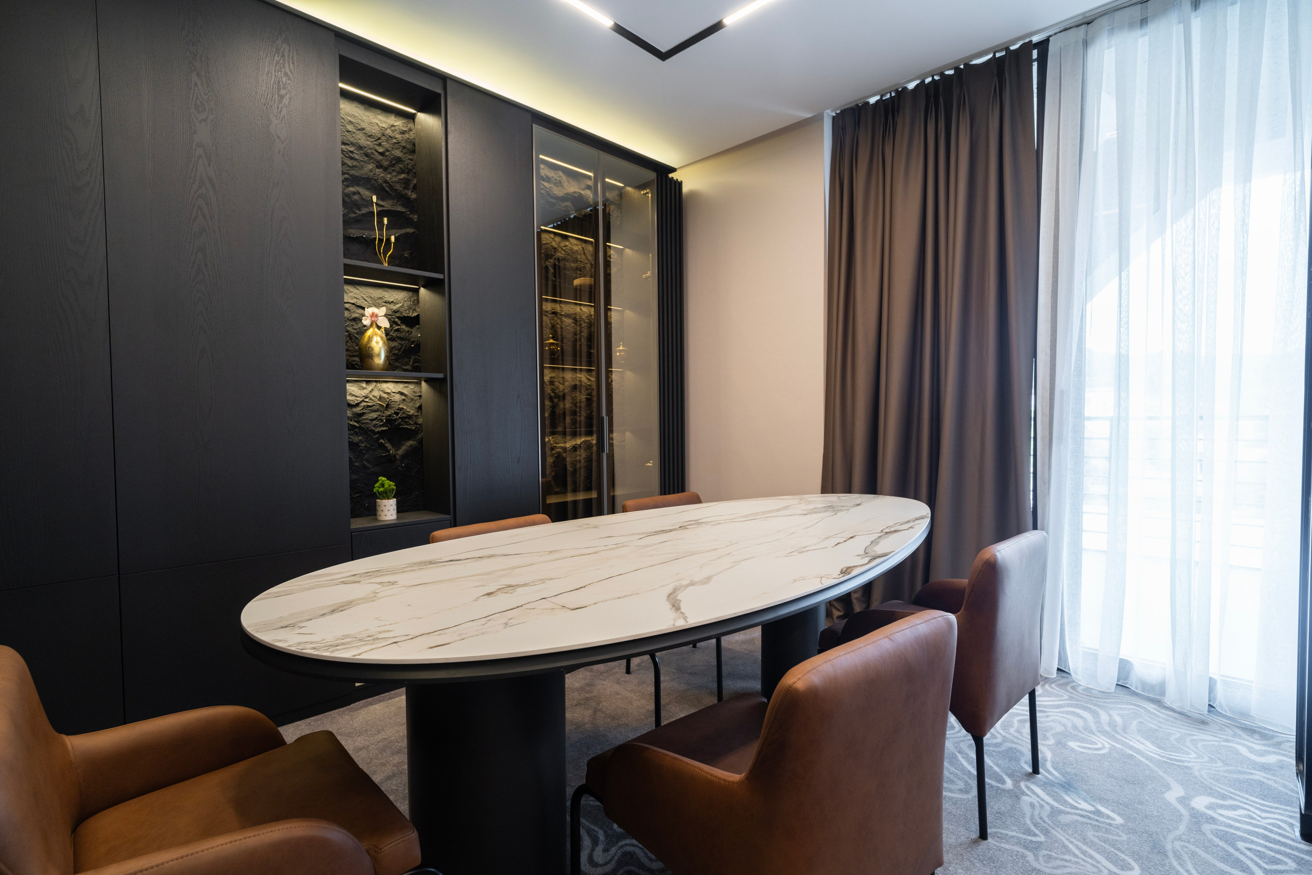 Riviera. Главная