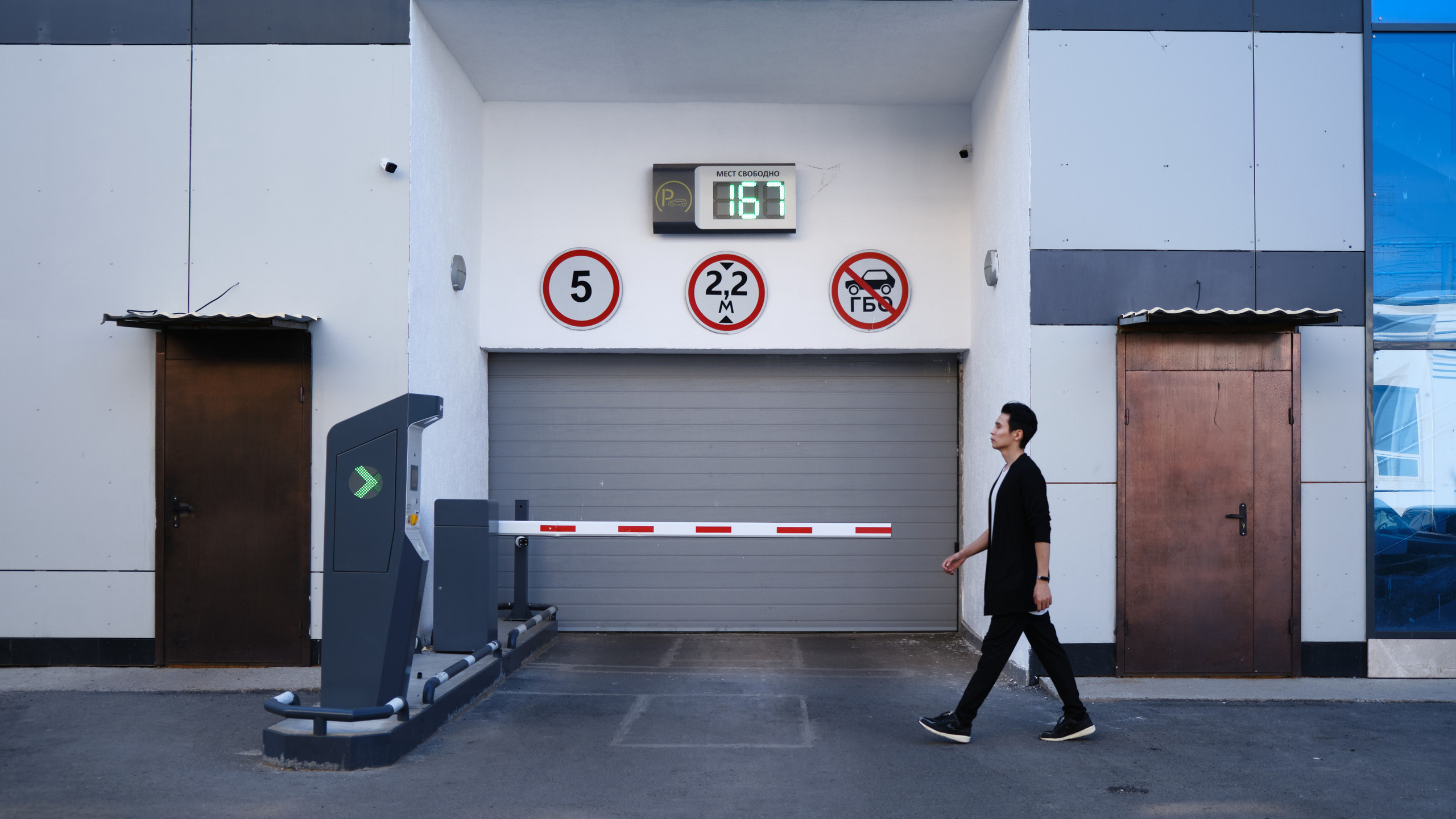 Тлеу. Фотограф и видеомейкер в Астане Абай Матенов