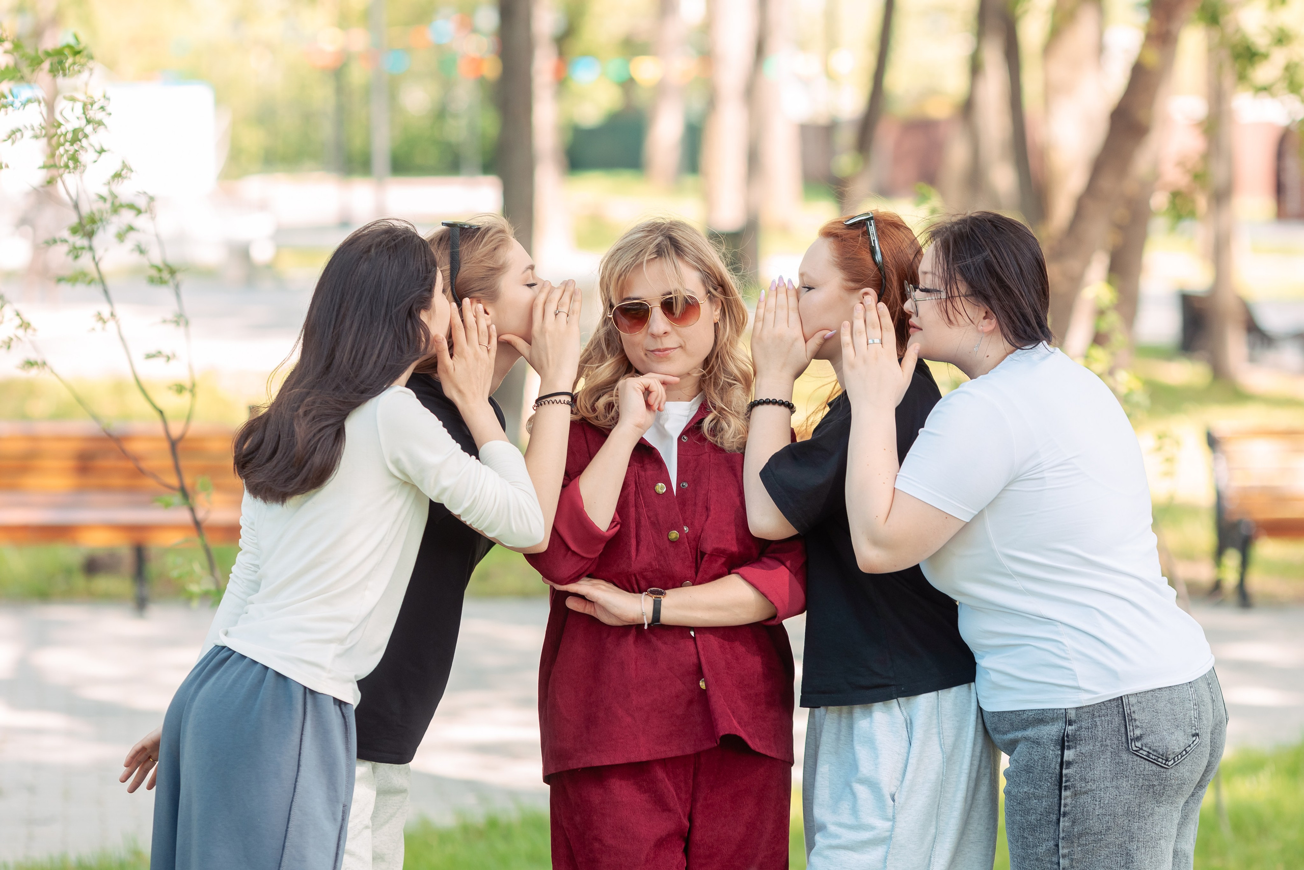 Позирование группы. Выпускные альбомы для детского сада и школы