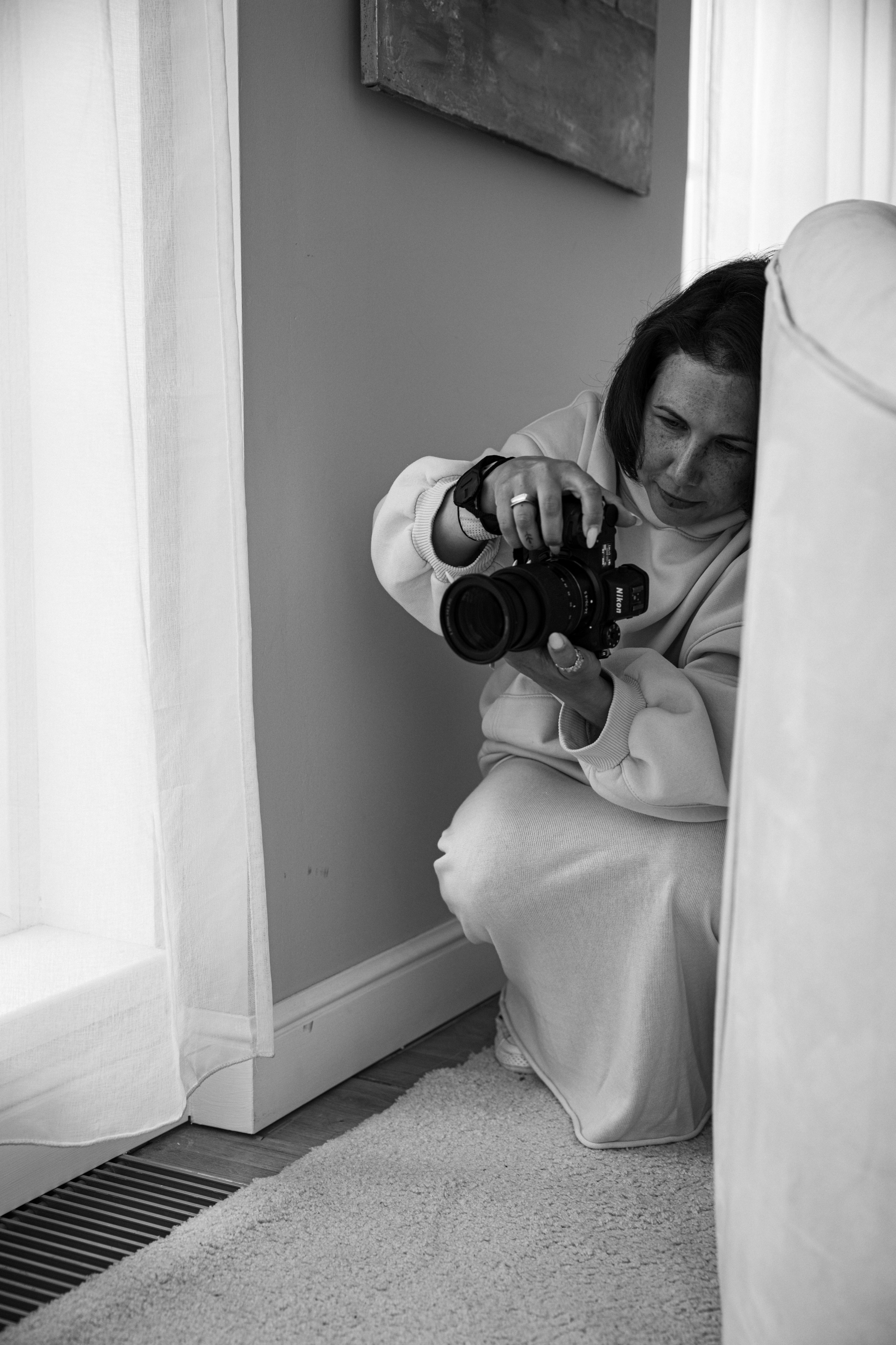 Бэкстейдж фотограф, photo BTS. Фотограф и видеограф в Санкт-Петербурге Динара Гольдина