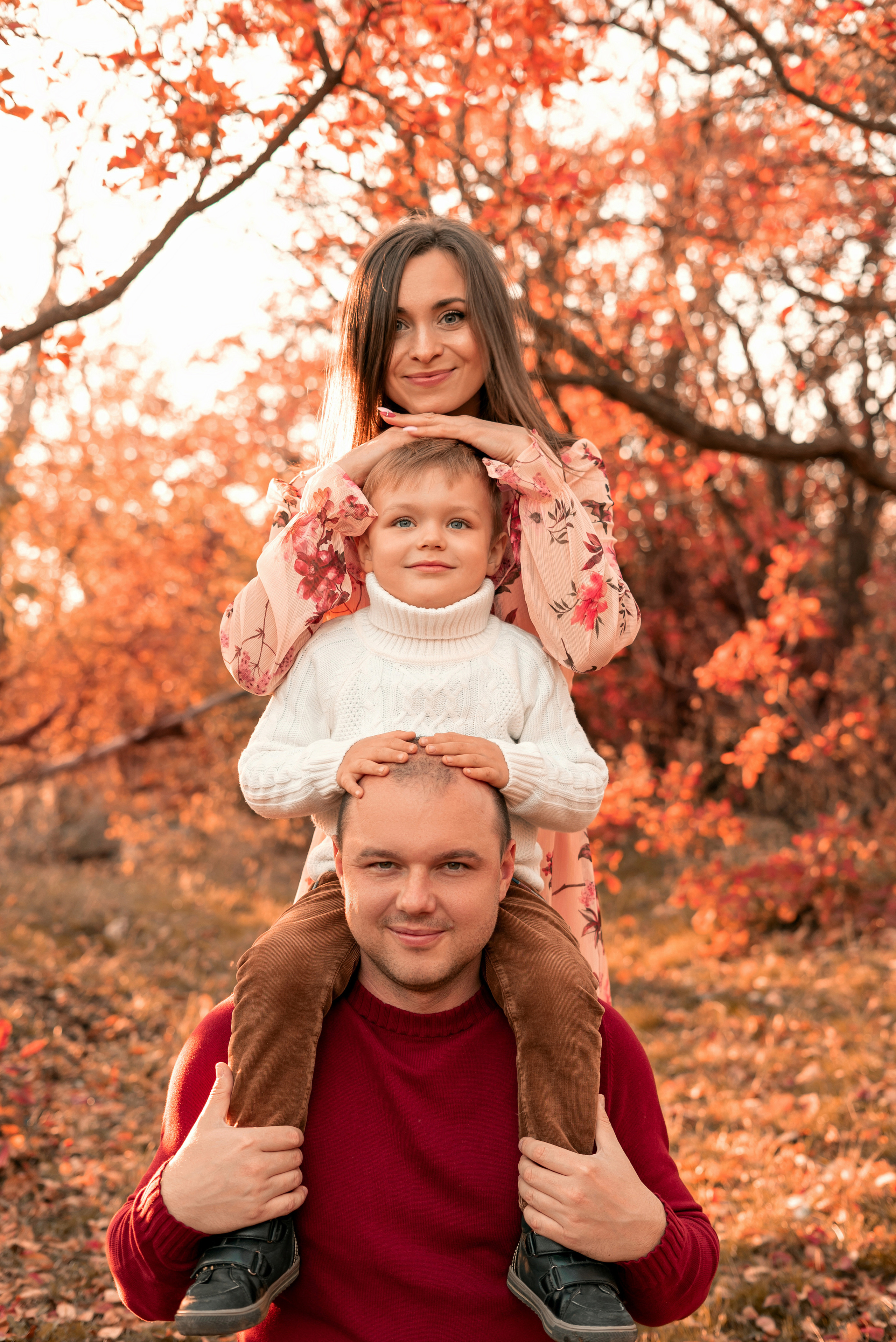 В багровом лесу. Семейный и свадебный фотограф Адыгея Краснодар