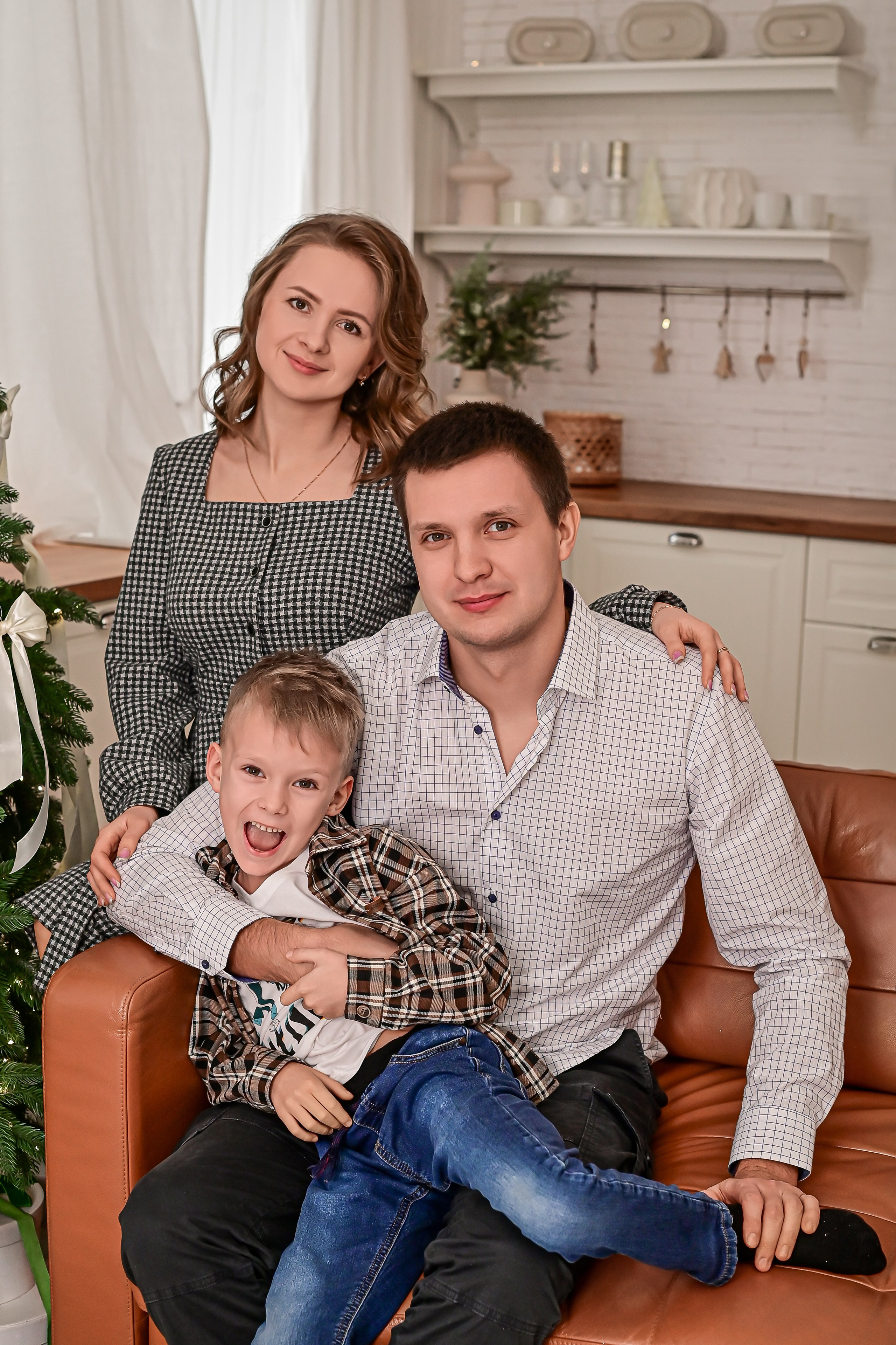 Семейные фотографии. Семейный и свадебный фотограф в Донецке Донская Анастасия