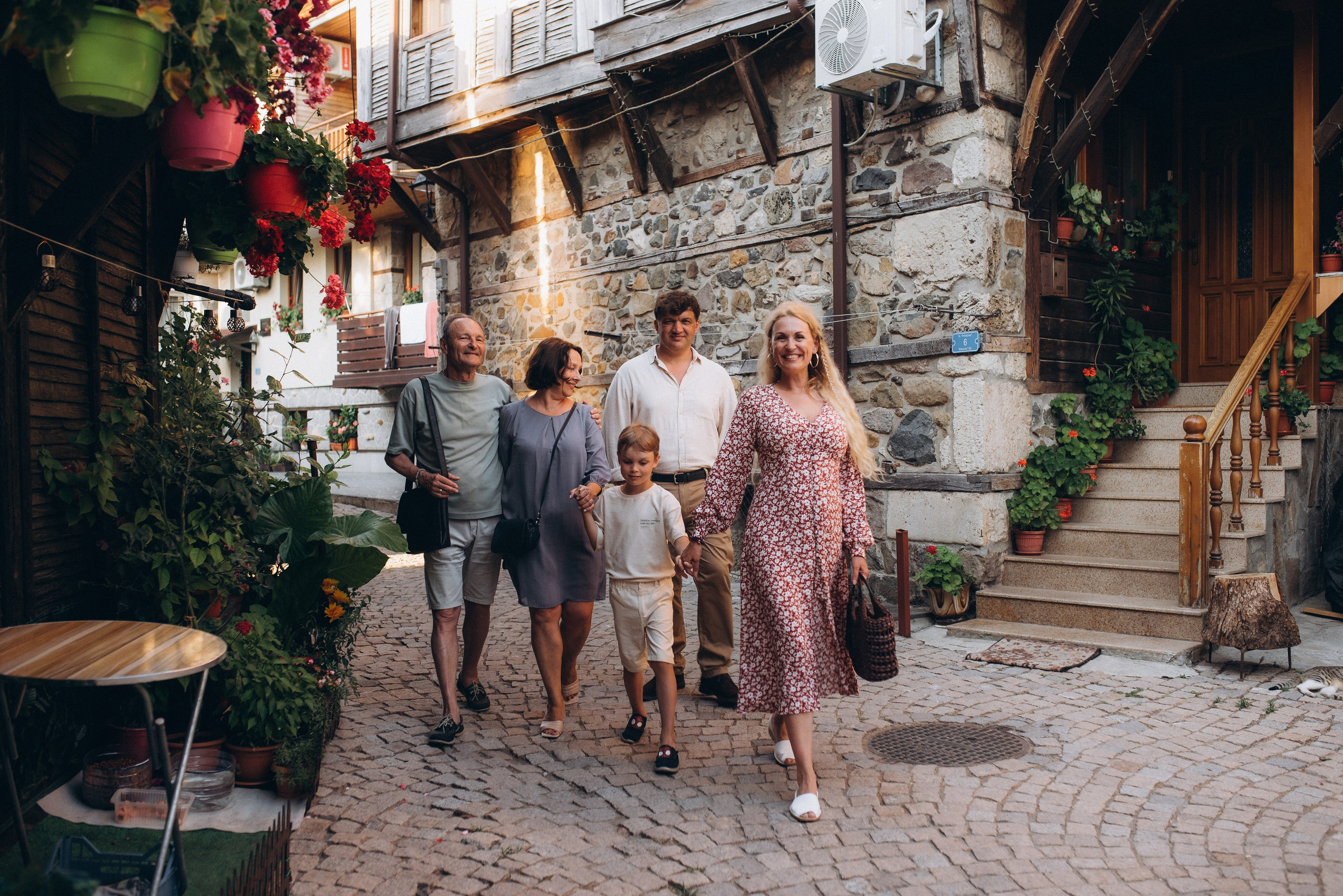 Яна и семья старый Созополь. Фотограф в Болгарии. Фотограф в Созополе
