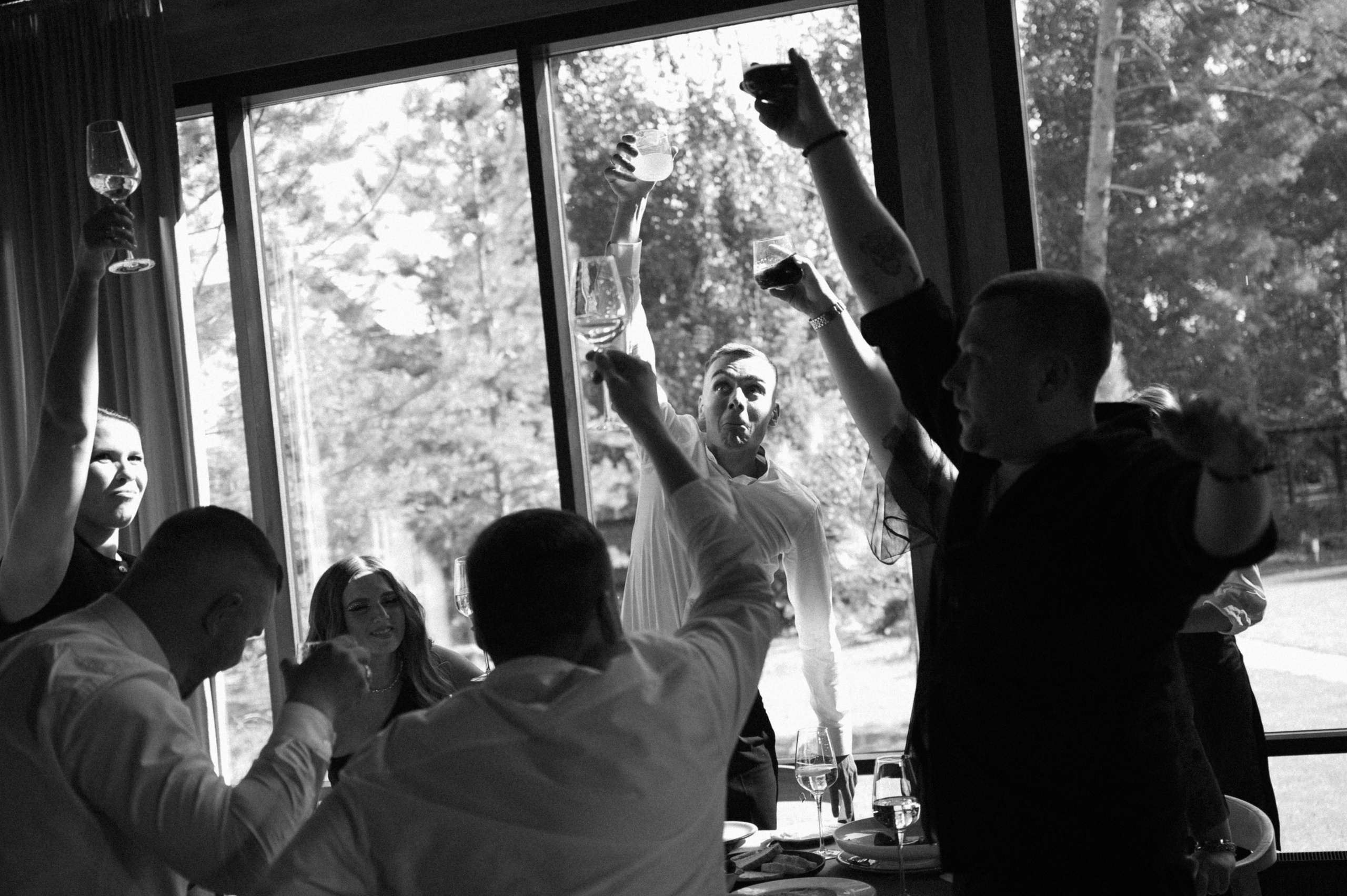 Артём и Софья, Lesnoy Village. Свадебный фотограф Наталья Доронина