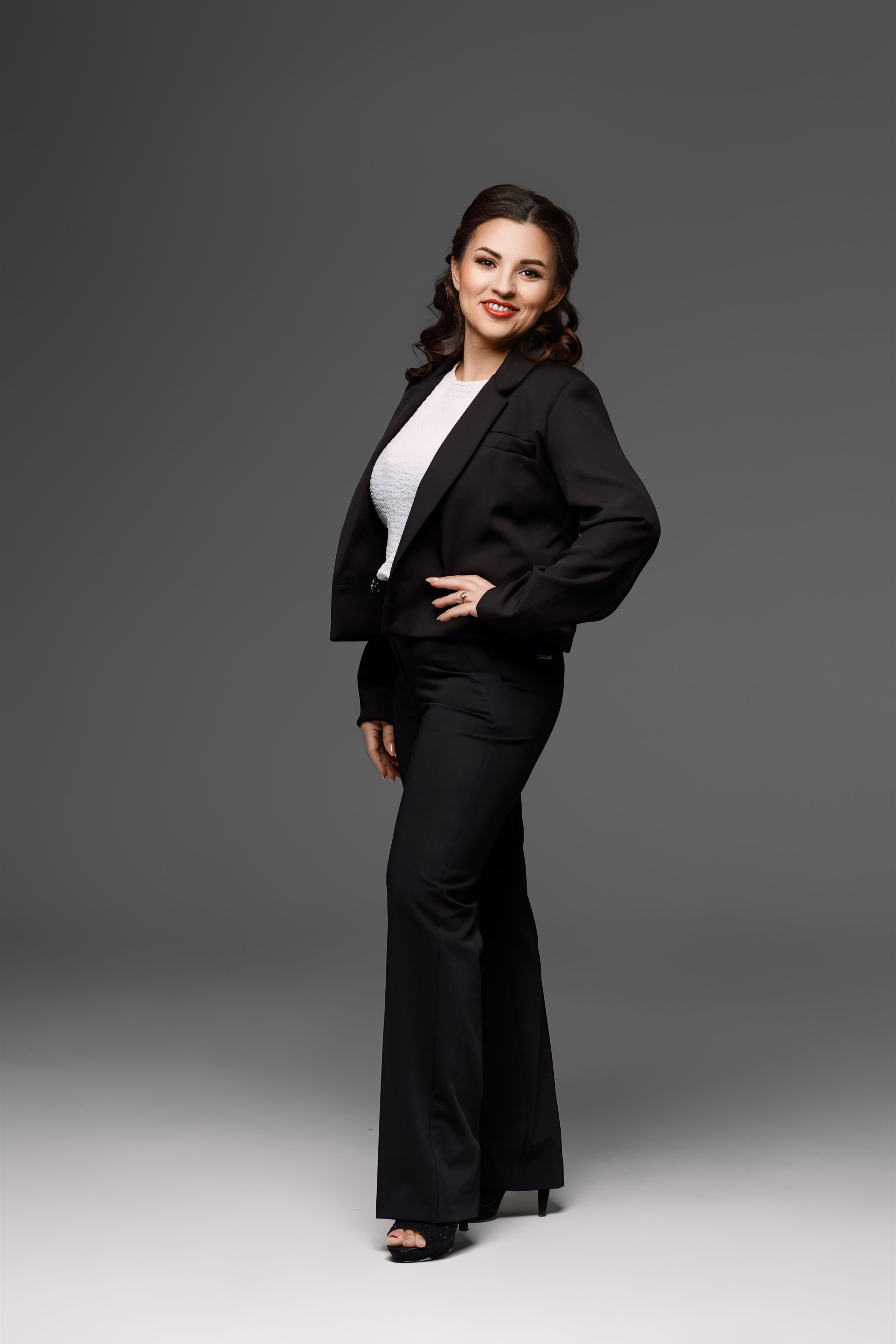 Надежда. Главная