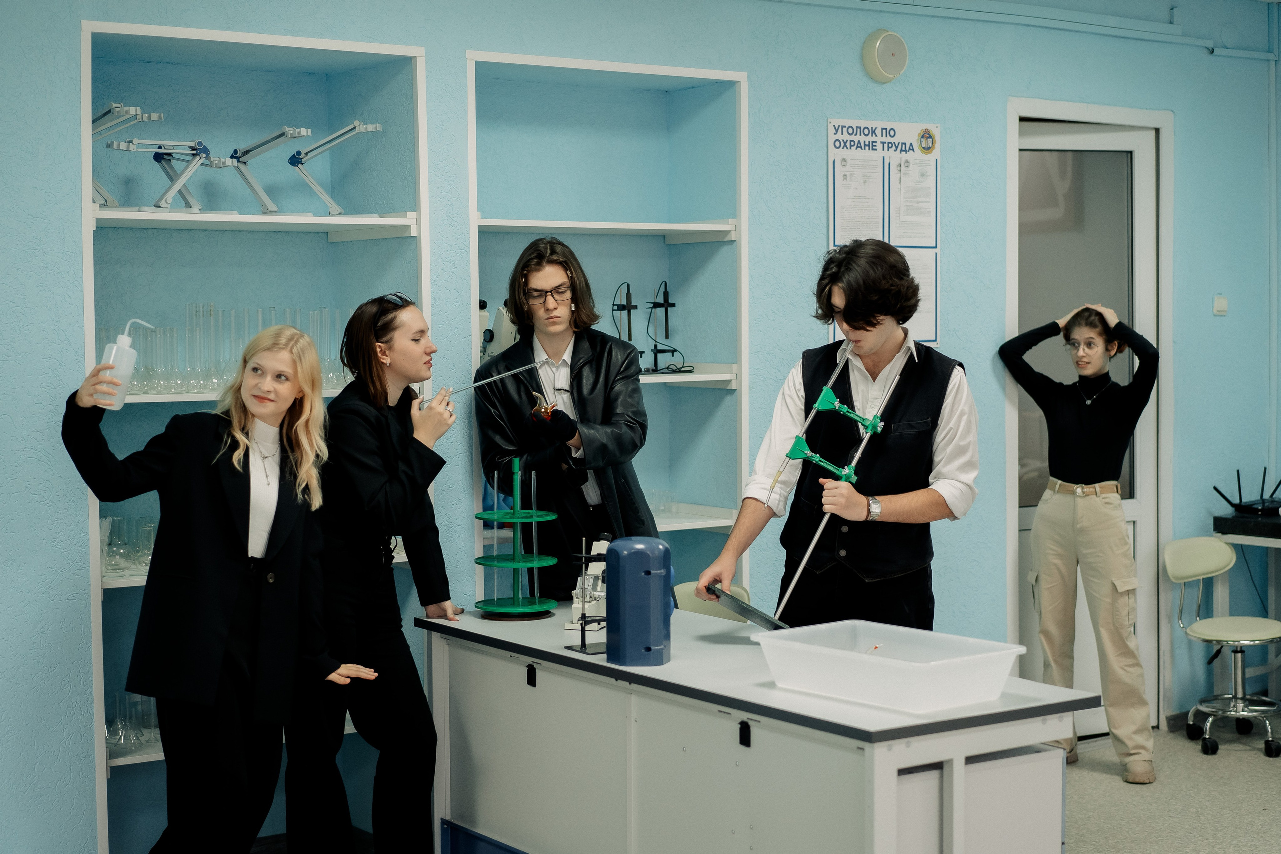 Общие фото в учебном заведении. Свадебный и семейный фотограф в Ростове-на-Дону и Керчи Алина Захарцова