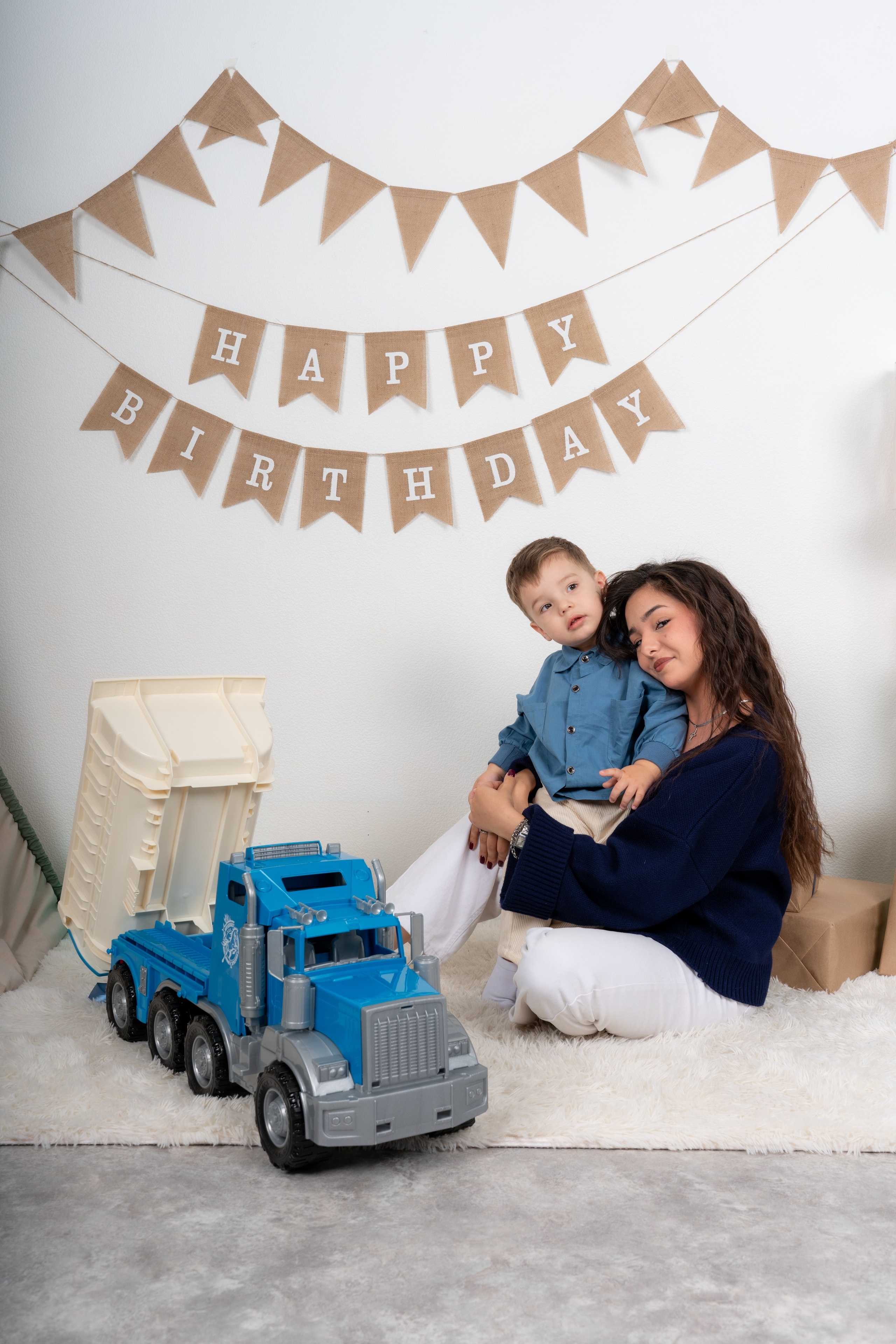 Фотосессия в студии на годик, 2,3 и т.д. Nikolay Serfoord