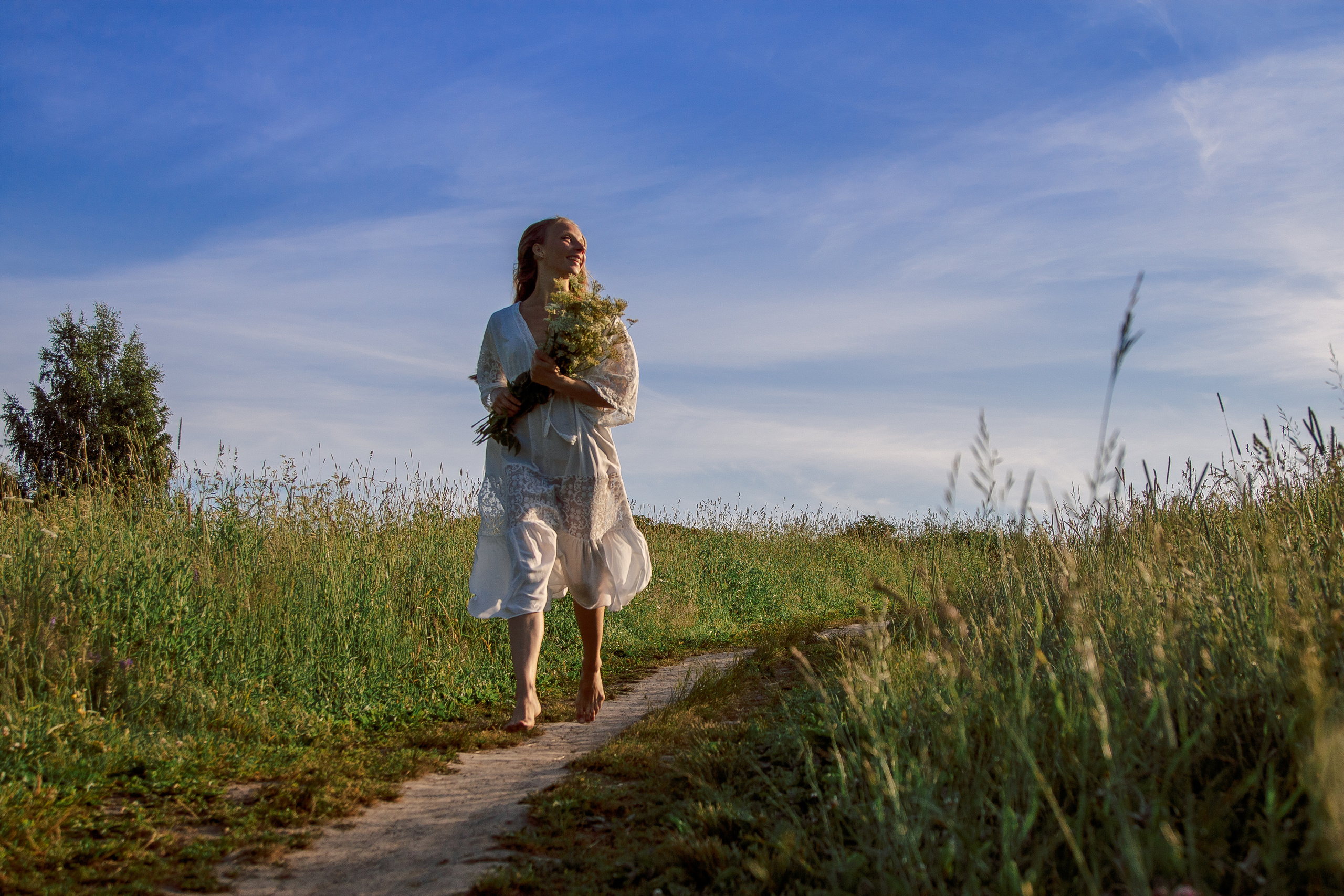 Рассветная фотосессия в поле. Балетный фотограф в Москве Галина Молчанова