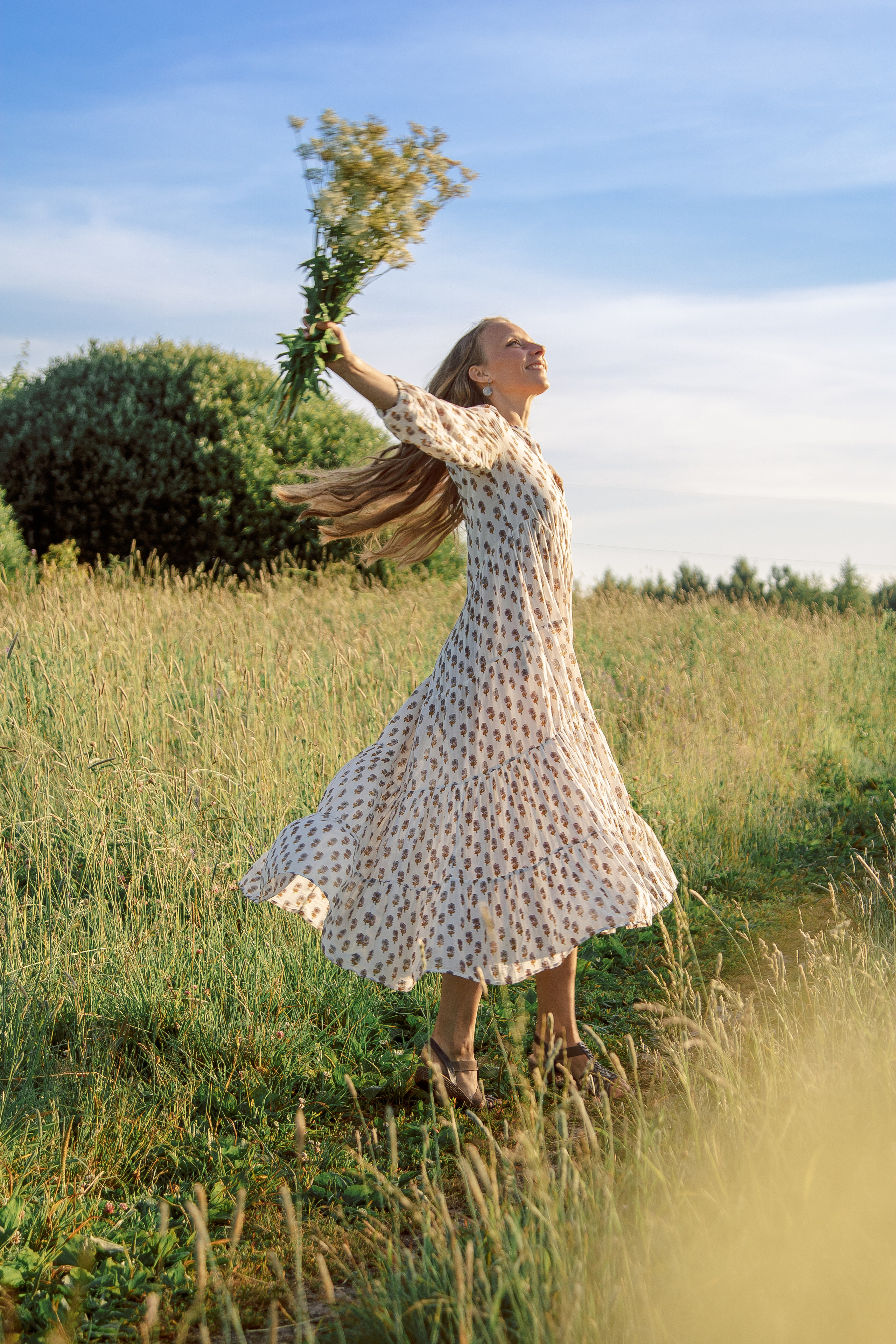 Рассветная фотосессия в поле. Балетный фотограф в Москве Галина Молчанова