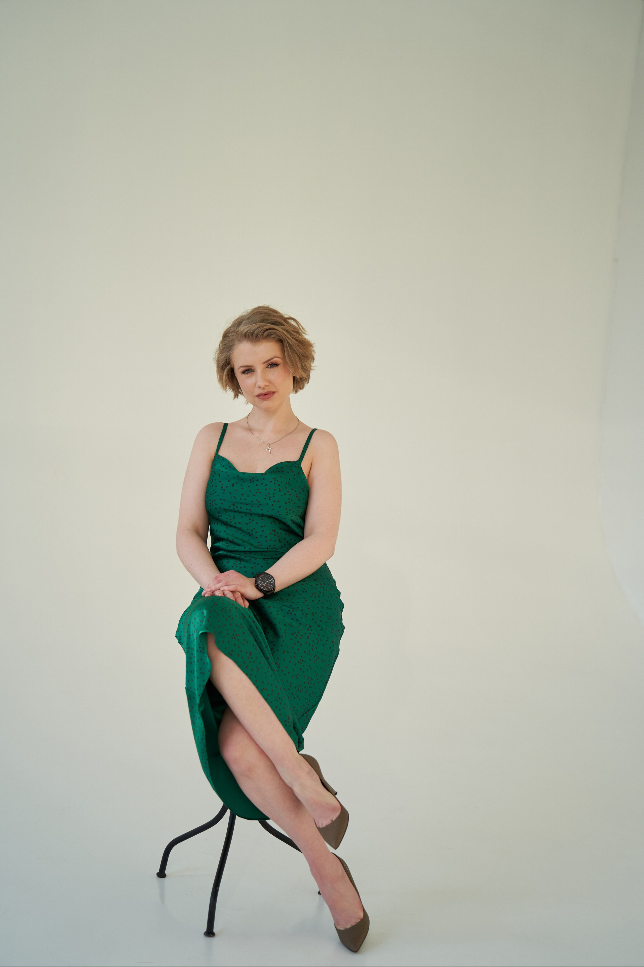 Индивидуальная фотосессия для писателя. Фотограф и рилсмейкер Москва | Волгоград Максим Шевченко