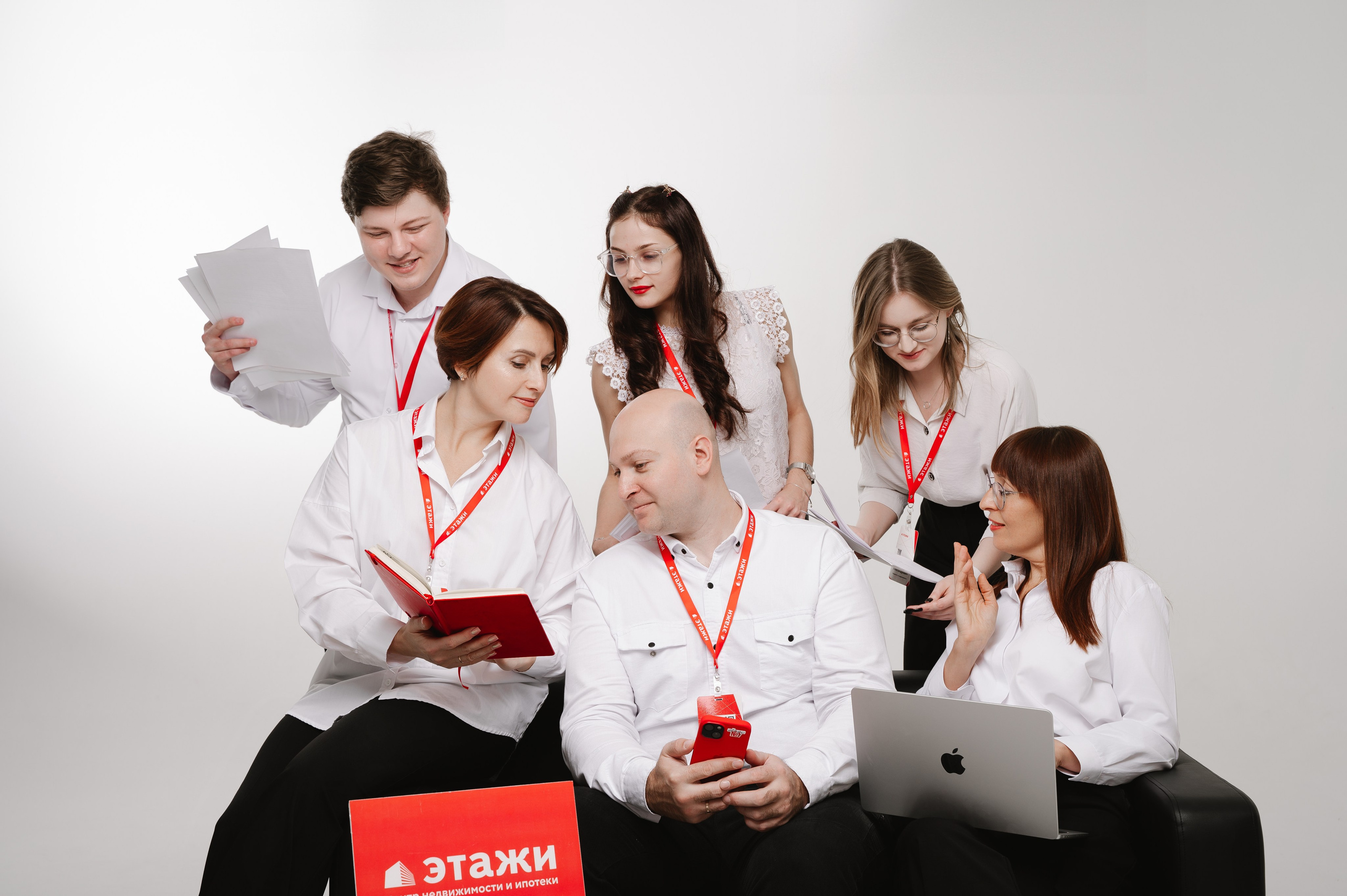 Центр недвижимости. Фотограф — Ася Орехова