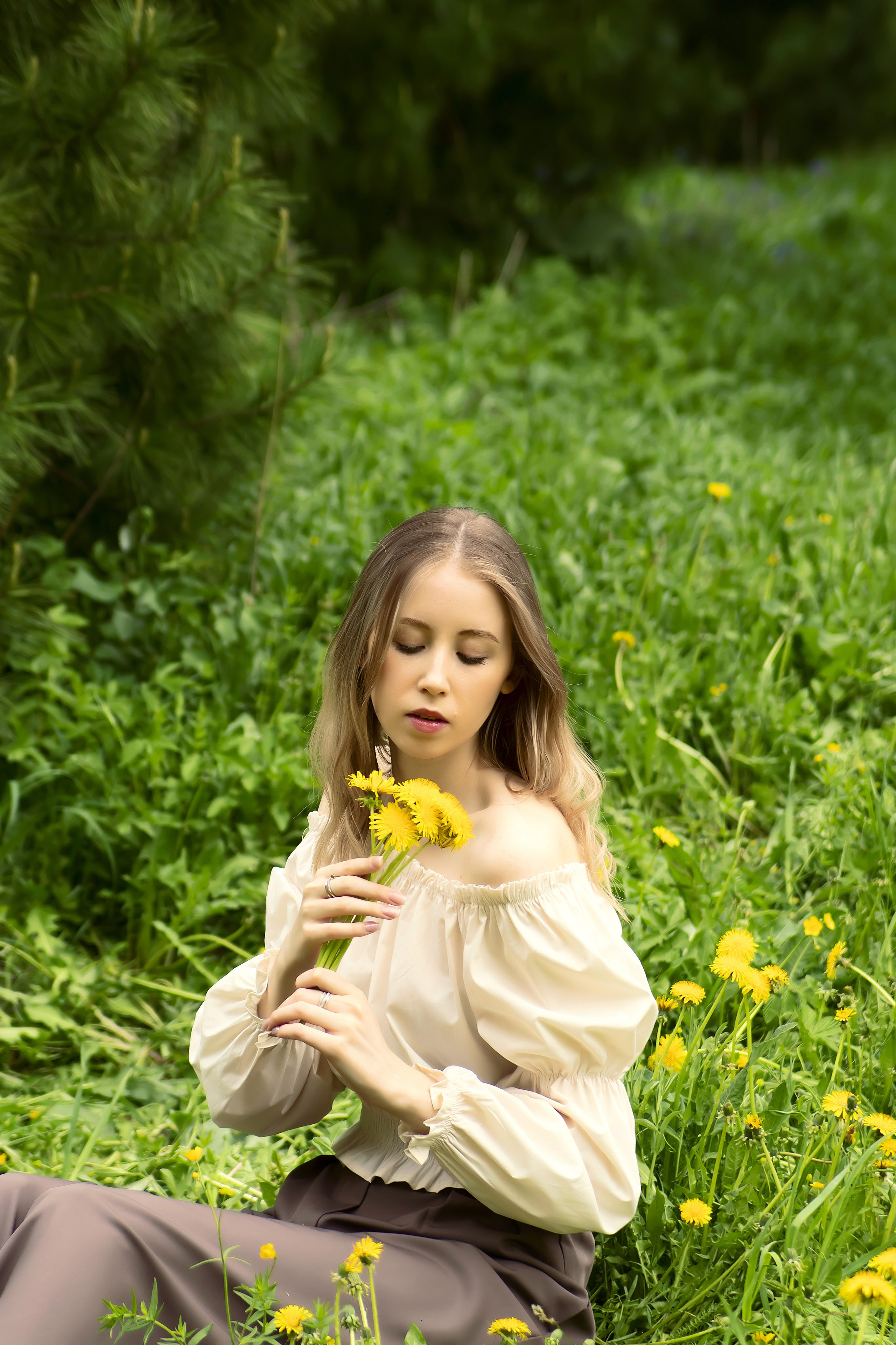 Индивидуальная фотосессия на цветении. Детский и семейный фотограф Кемерово Антонина Семеркова!