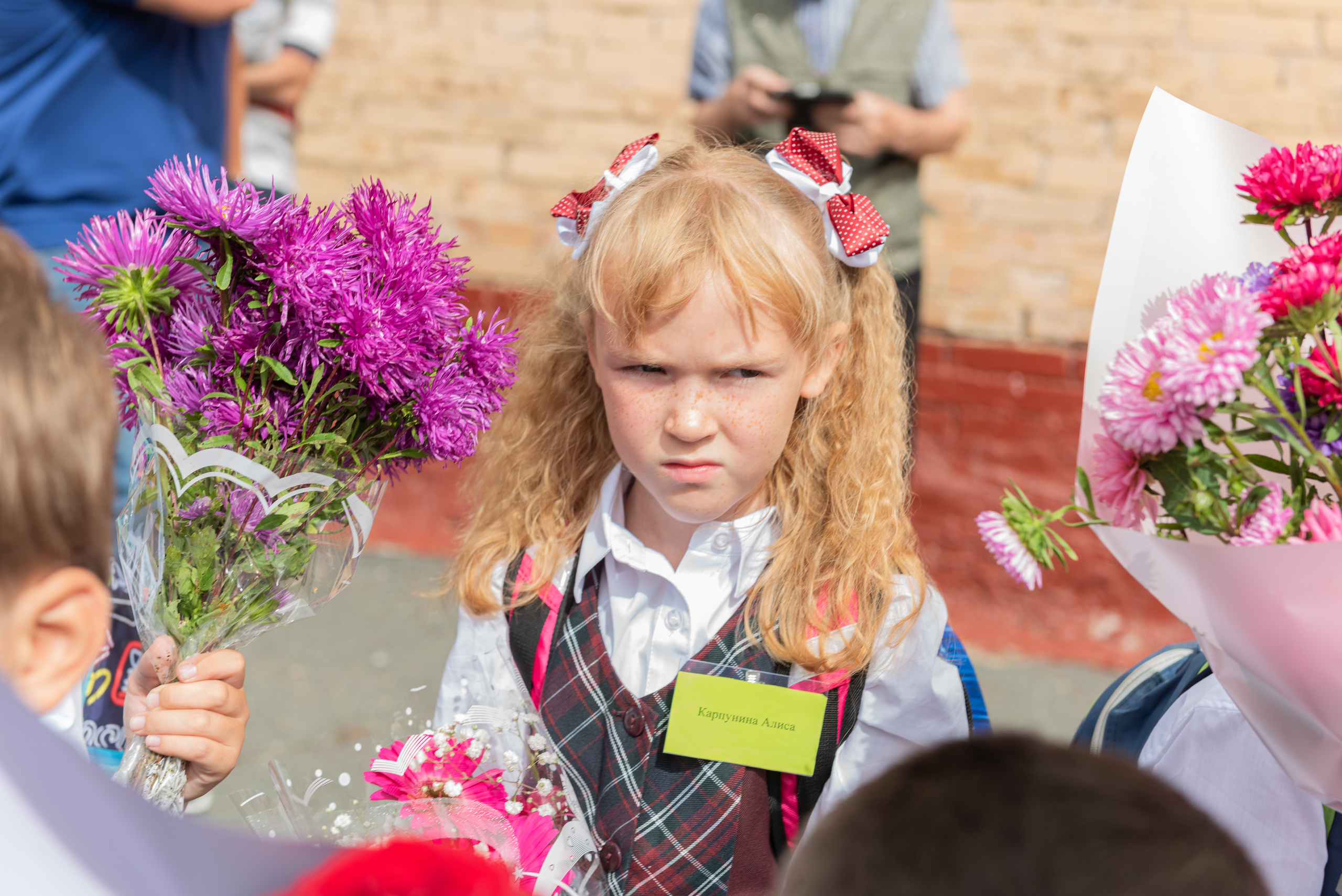 Линейка в школе № 48. Семейный и свадебный фотограф во Владивостоке