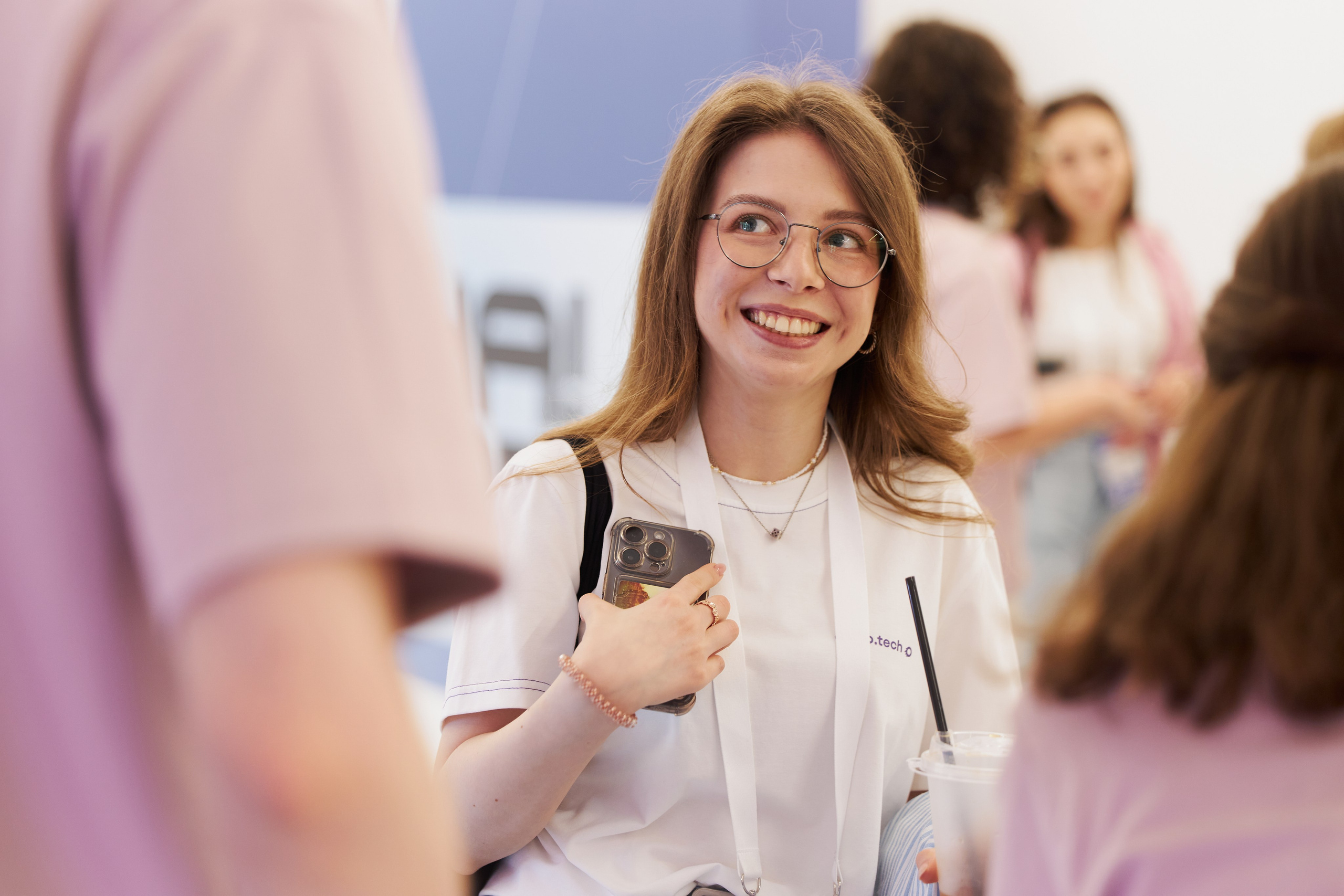 Aha! — 29–30 мая 2025. Фотобанк Матемаркетинг