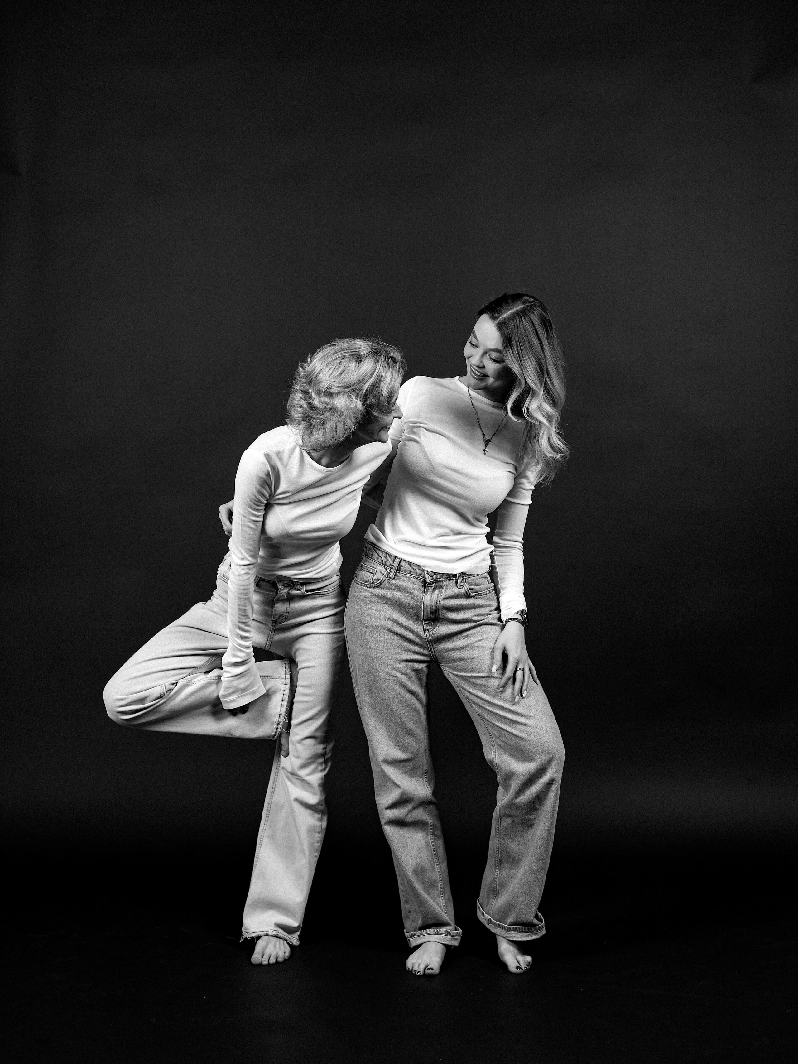 Дарья и Анна. Фотостудия без фотографа Чехов. Первая студия автопортрета в Чехове