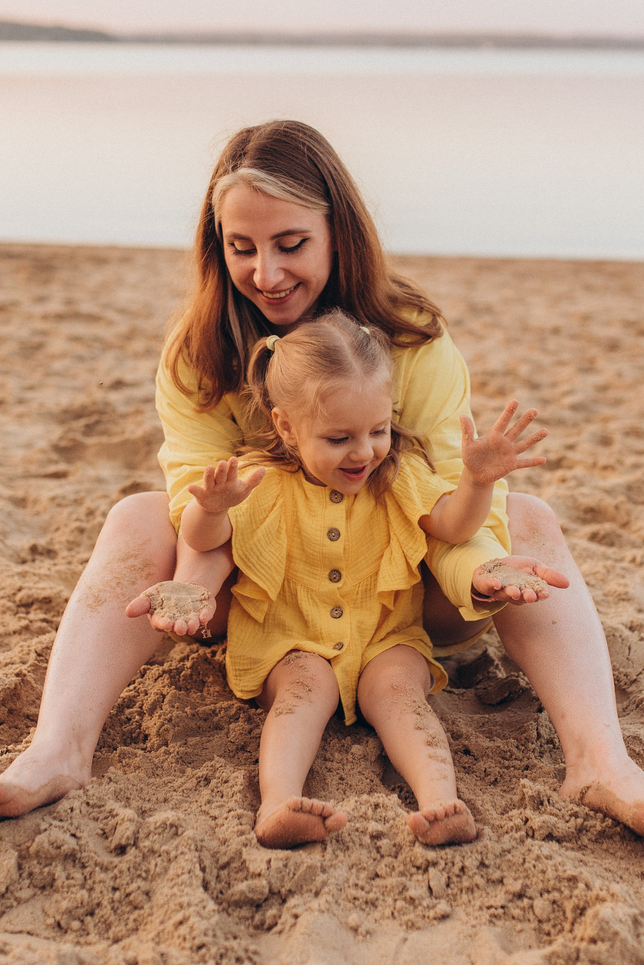 Летняя прогулка на закате. Семейный фотограф в Москве Екатерина Север