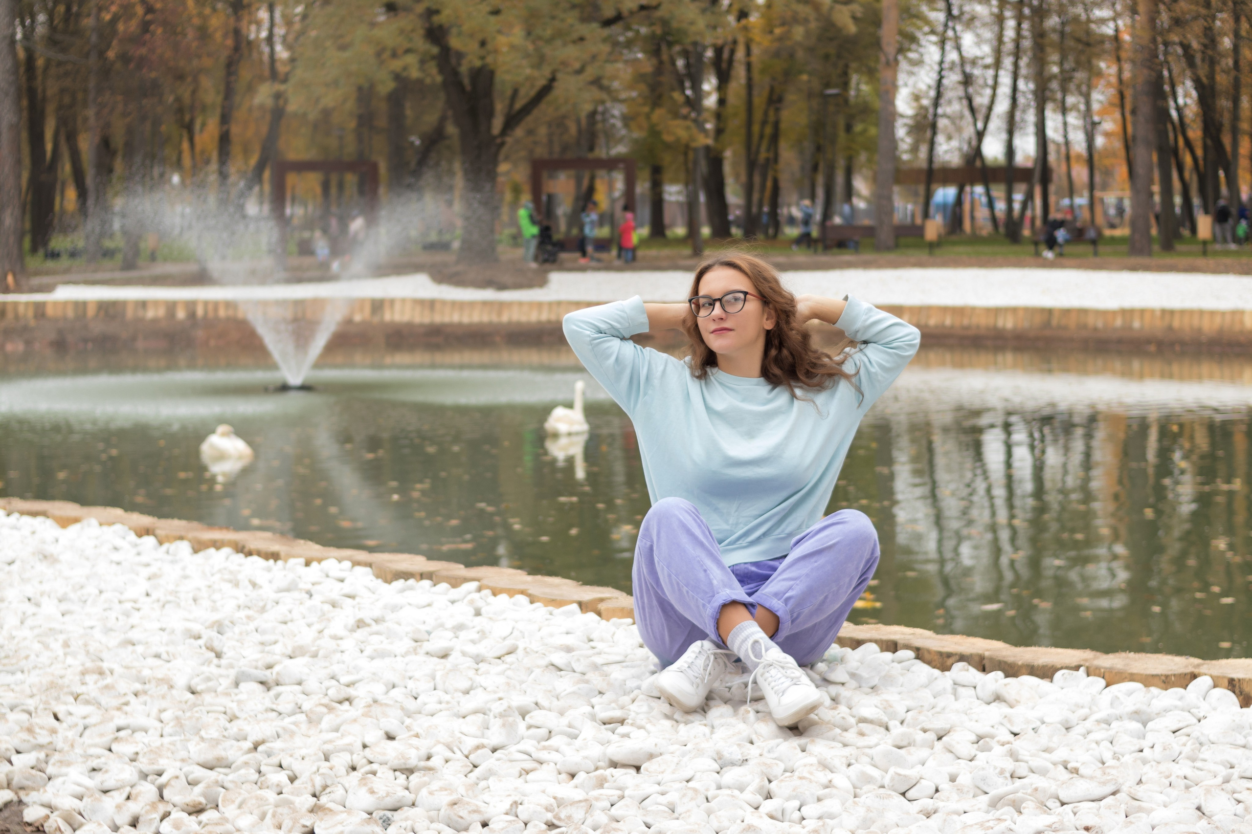 Вероника и Полина в парке им. О. Степанова октябрь 2021. Фотограф в Серпухове Наталья Руденко