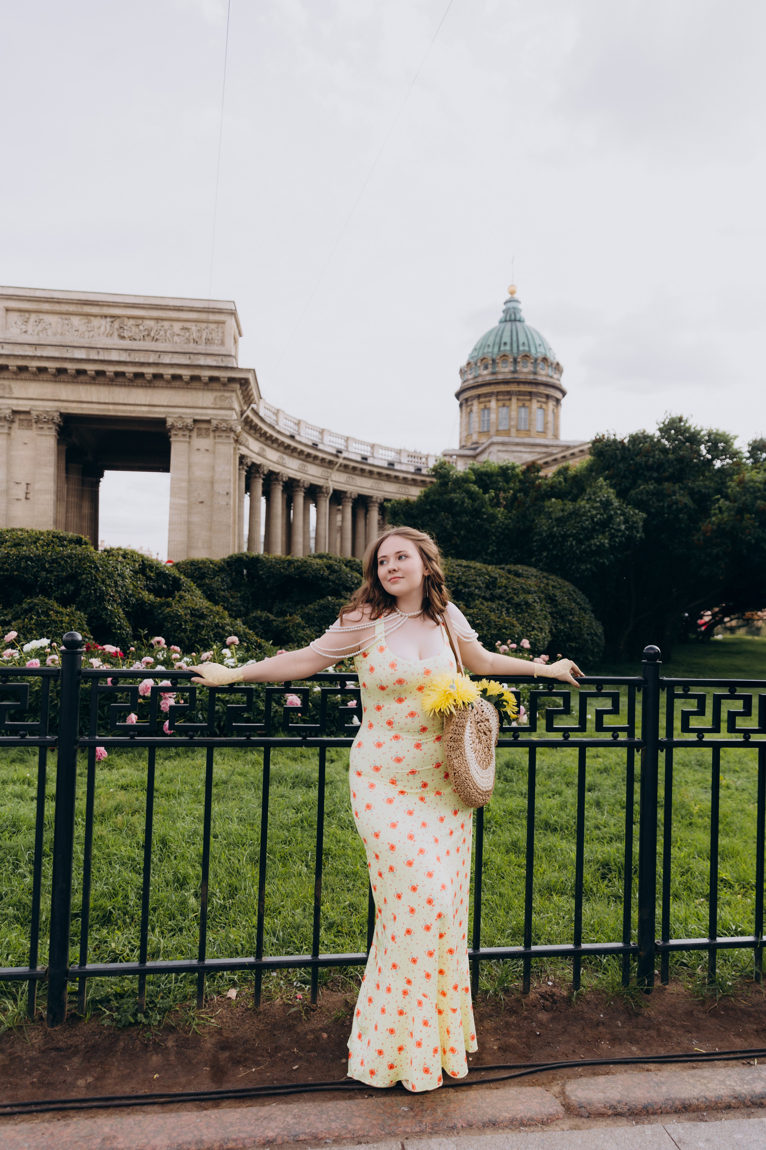 Полина | Фотосессия у Казанского собора. Фотограф в Санкт-Петербурге Разиля Идиятуллина