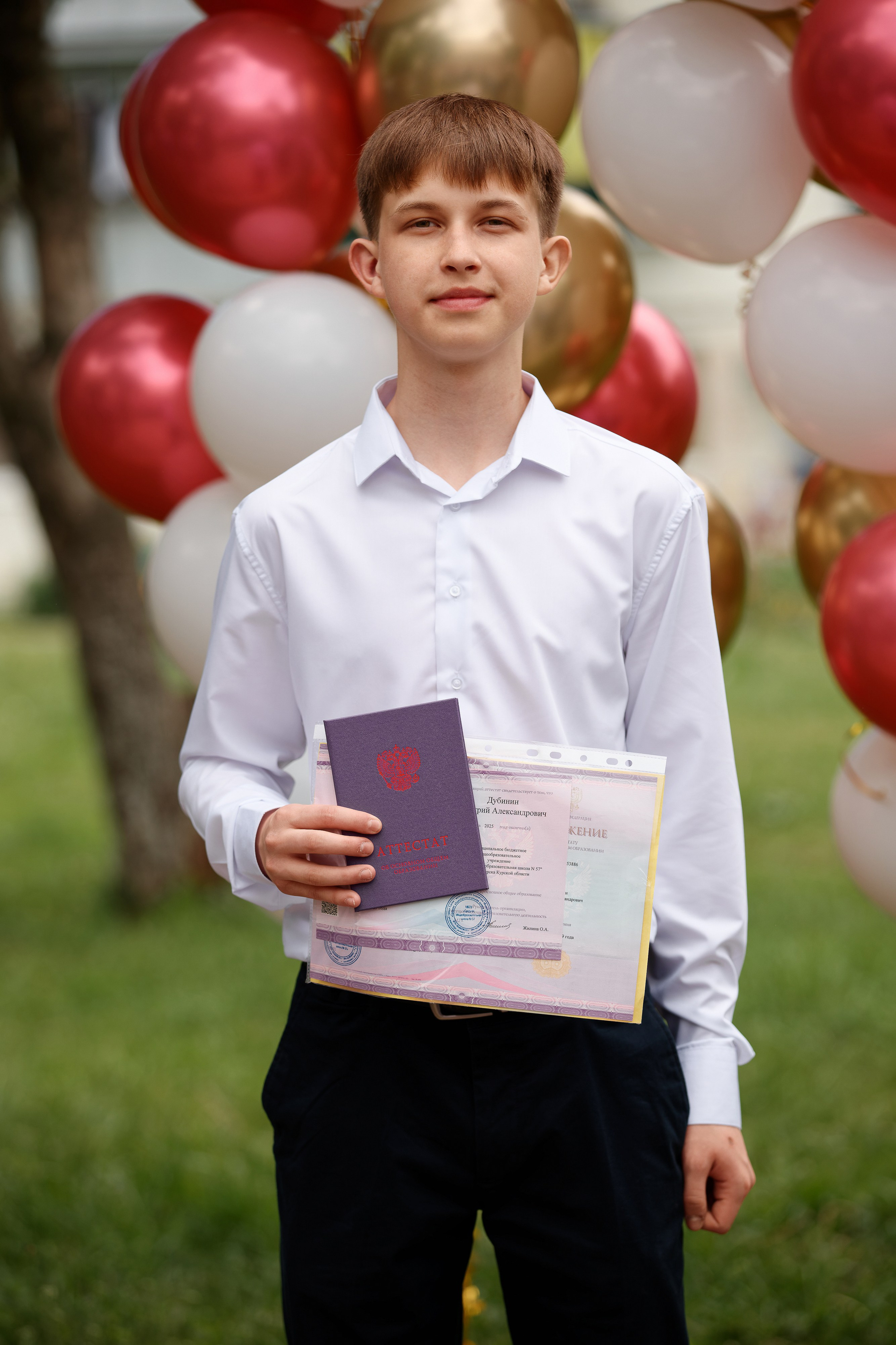 Вручение аттестатов Школа № 57. Семейный фотограф — Макс Белогрудов