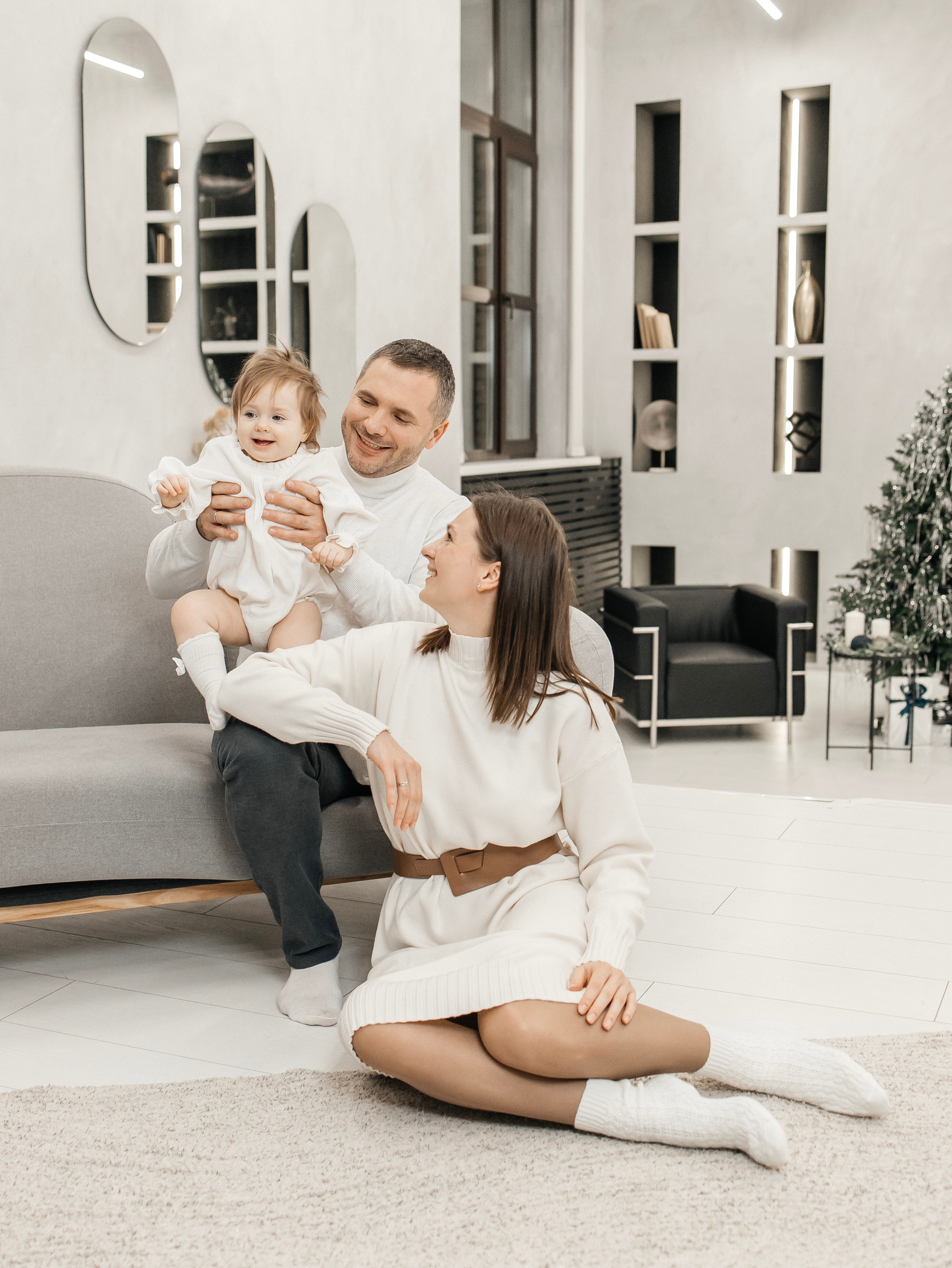 Мария Александр и Кристина. Главная