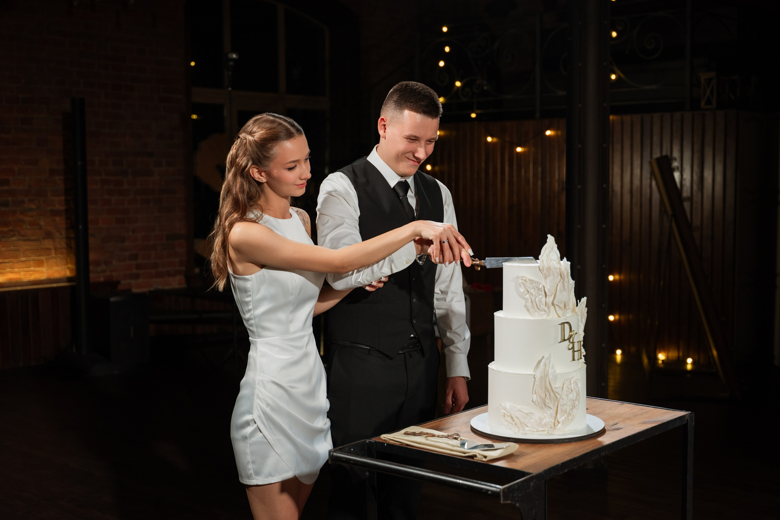 Дмитрий и Ника|29.08.25. Свадебный фотограф в Санкт-Петербурге Владислава Тюльпина